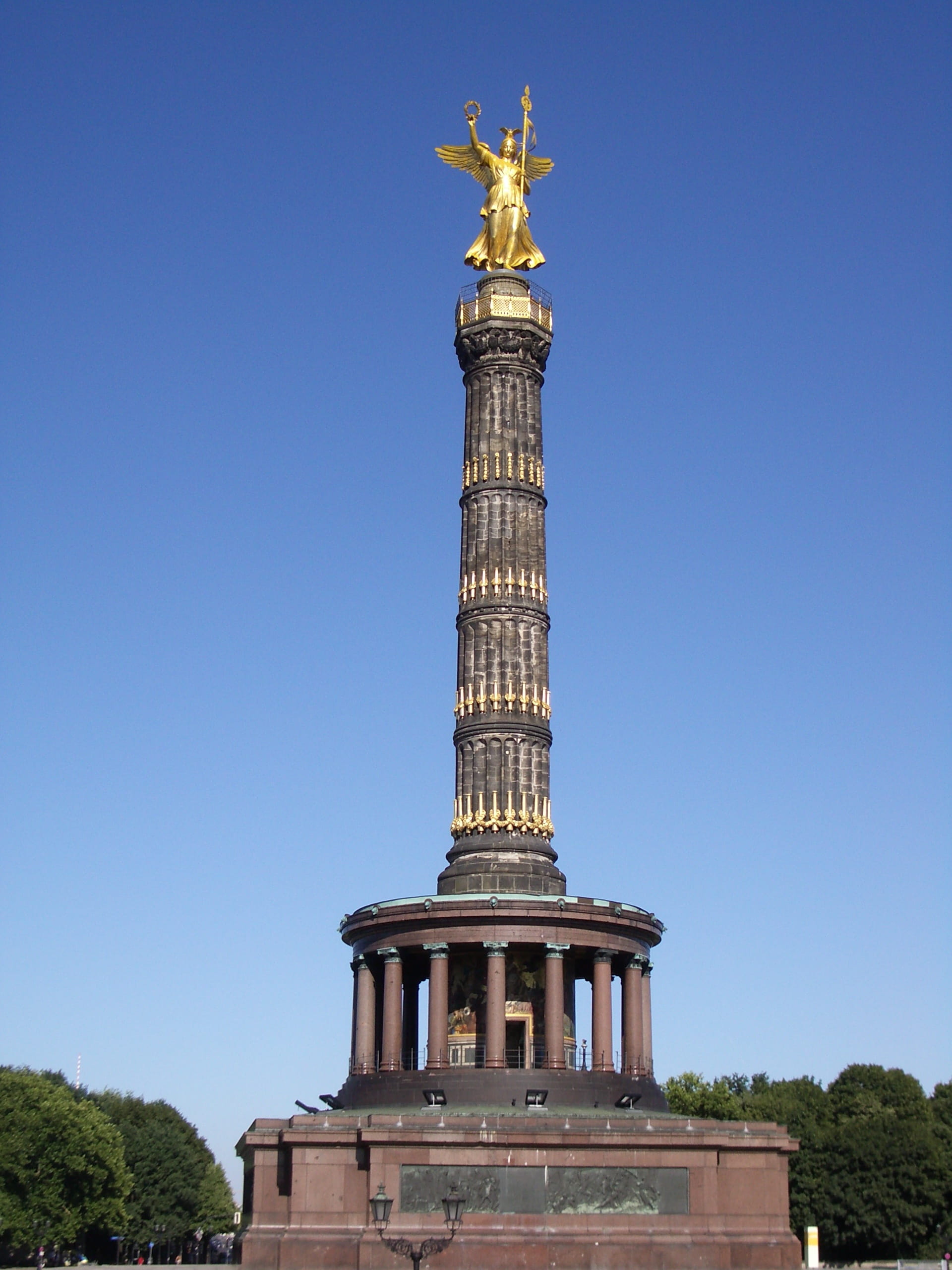outdoors, sculpture, human representation, architectural column, blue, travel, places of interest, germany, tall - high, built structure, capital, travel destinations, Phone HD Wallpaper