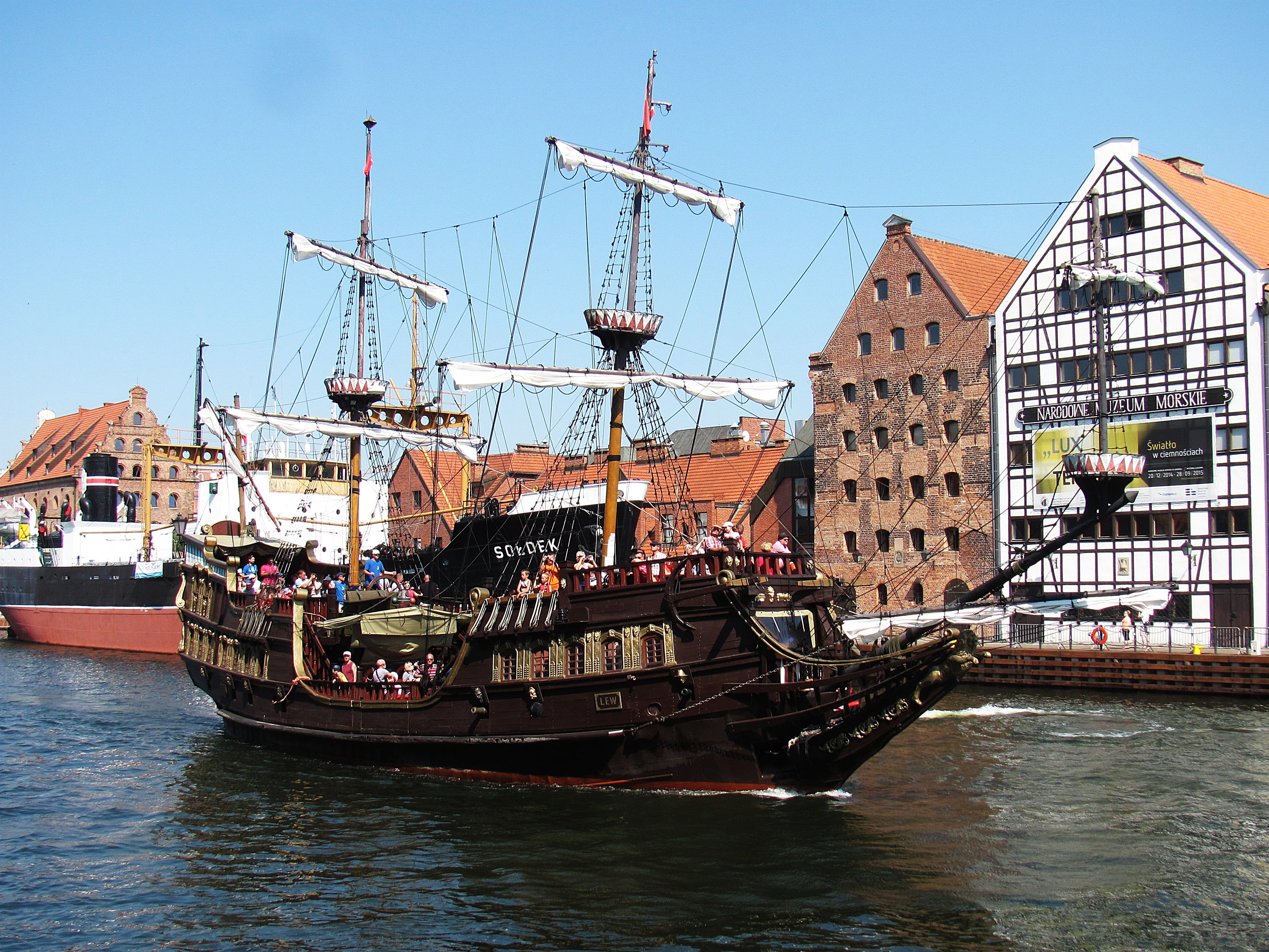 ships, no people, sailboat, the baltic sea, monuments, cruise ship, cruise, sailing, passenger craft, pirate, ship, haven, canal, the coast, waterfront, HD Wallpaper