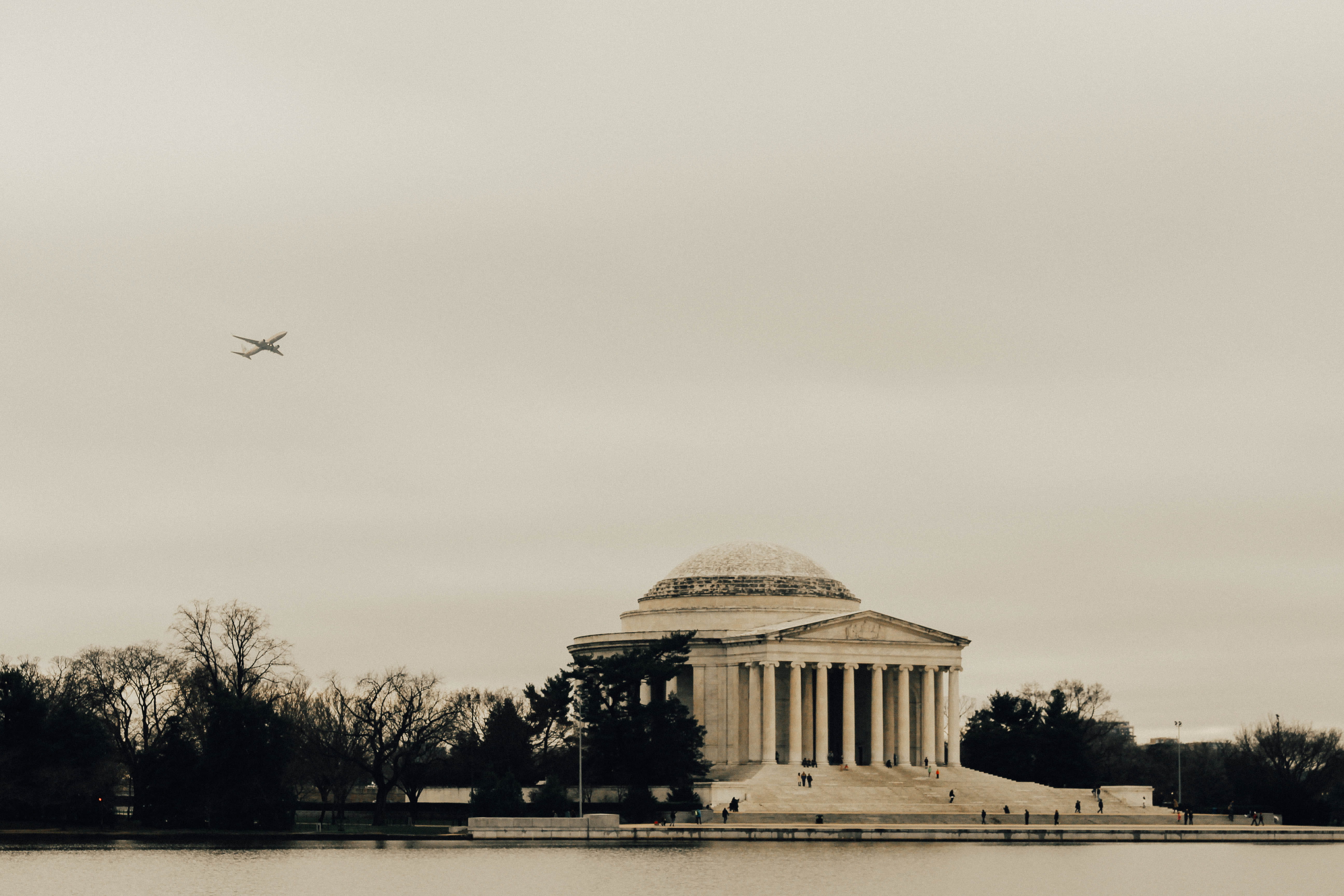 washington dc, dome, transportation, tidal basin, architectural column, built structure, plane, building exterior, air vehicle, clear sky, sky, 5K, travel destinations, HD Wallpaper