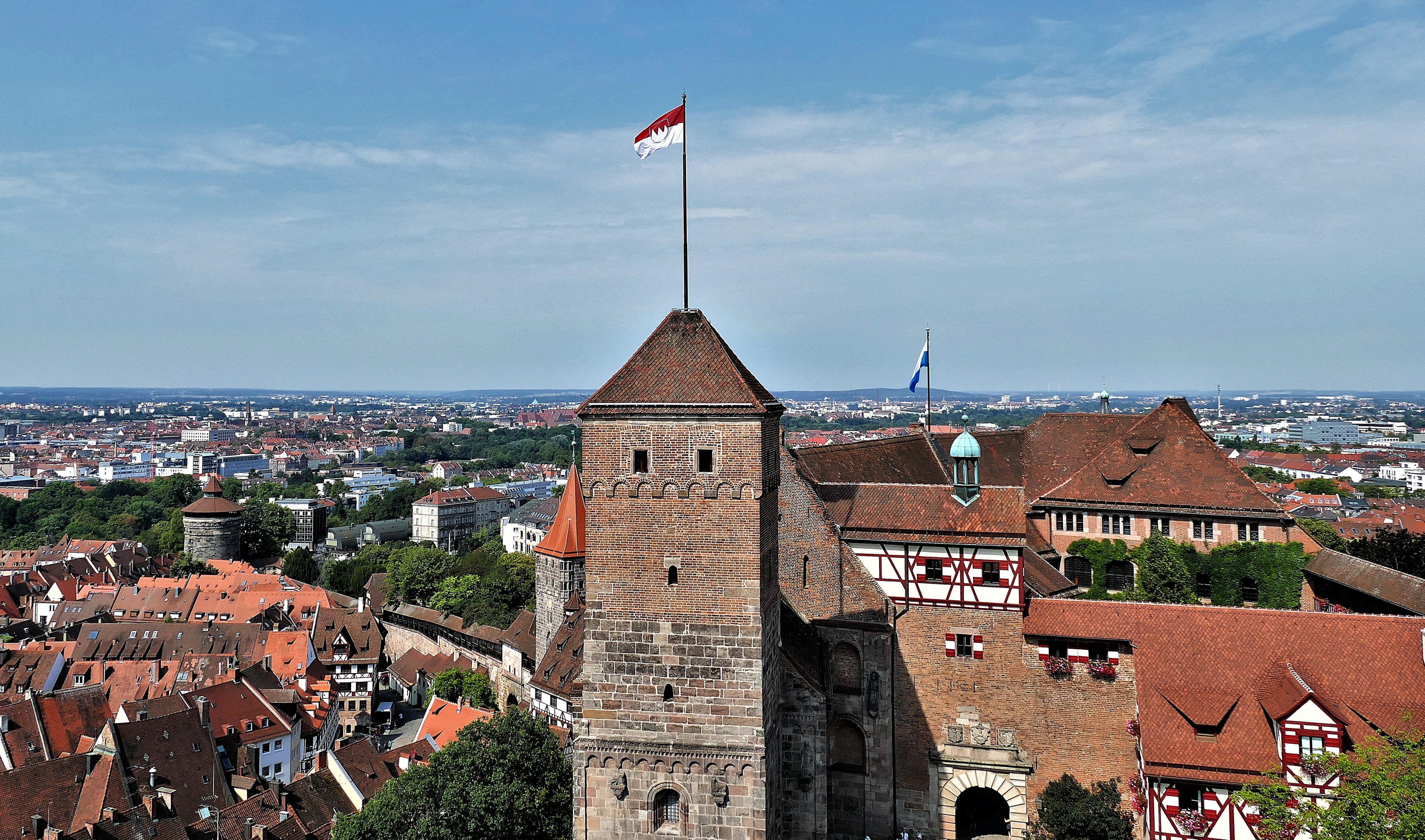 architecture, building, townscape, no people, nuremberg, city, religion, historically, roof, high angle view, historic center, history, place of worship, HD Wallpaper