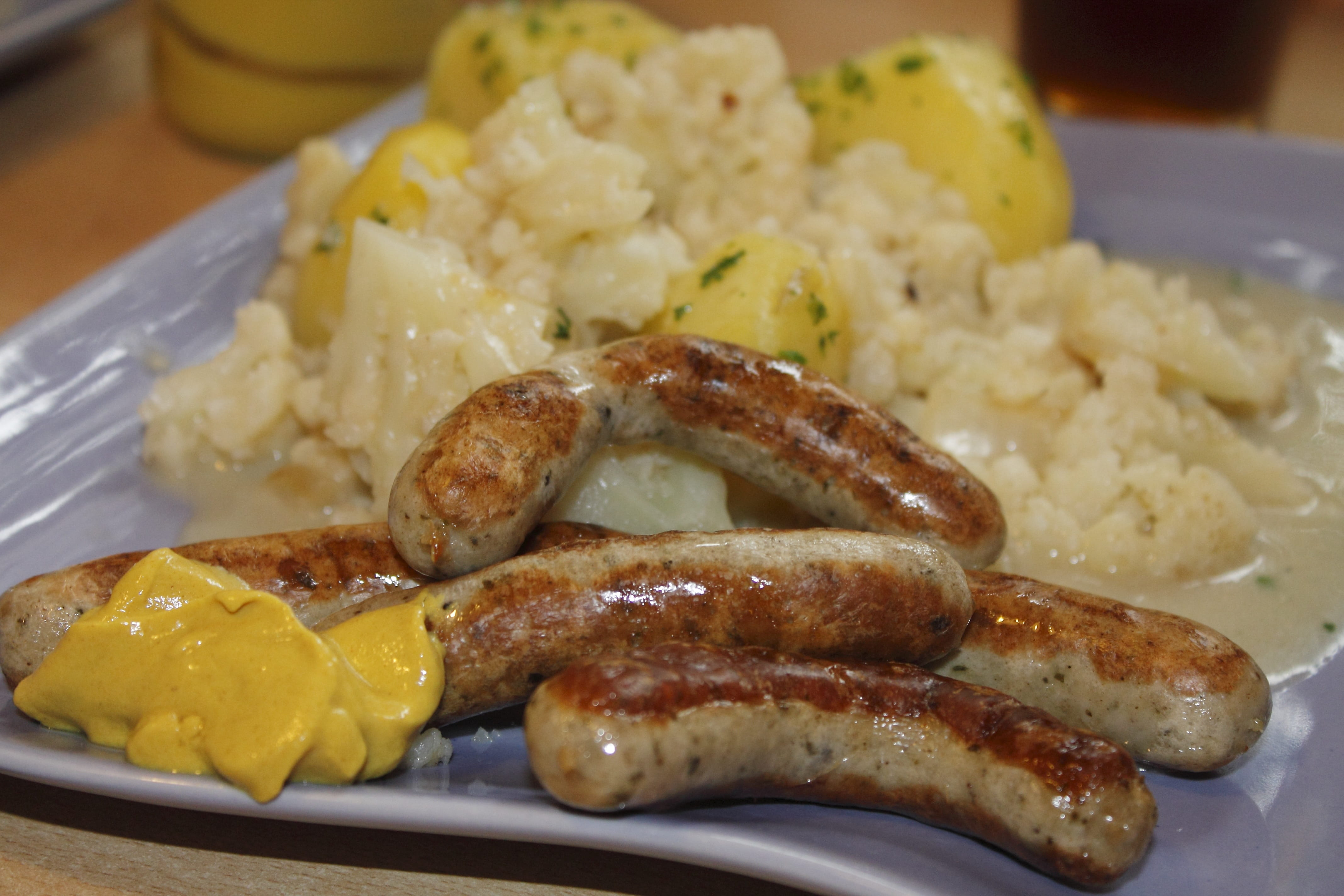 gastronomy, food and drink, Potatoes, indoors, meat, piquant, food, seafood, meal, wellbeing, Nuremberg, snack, table, cauliflower, freshness, ready-to-eat, HD Wallpaper