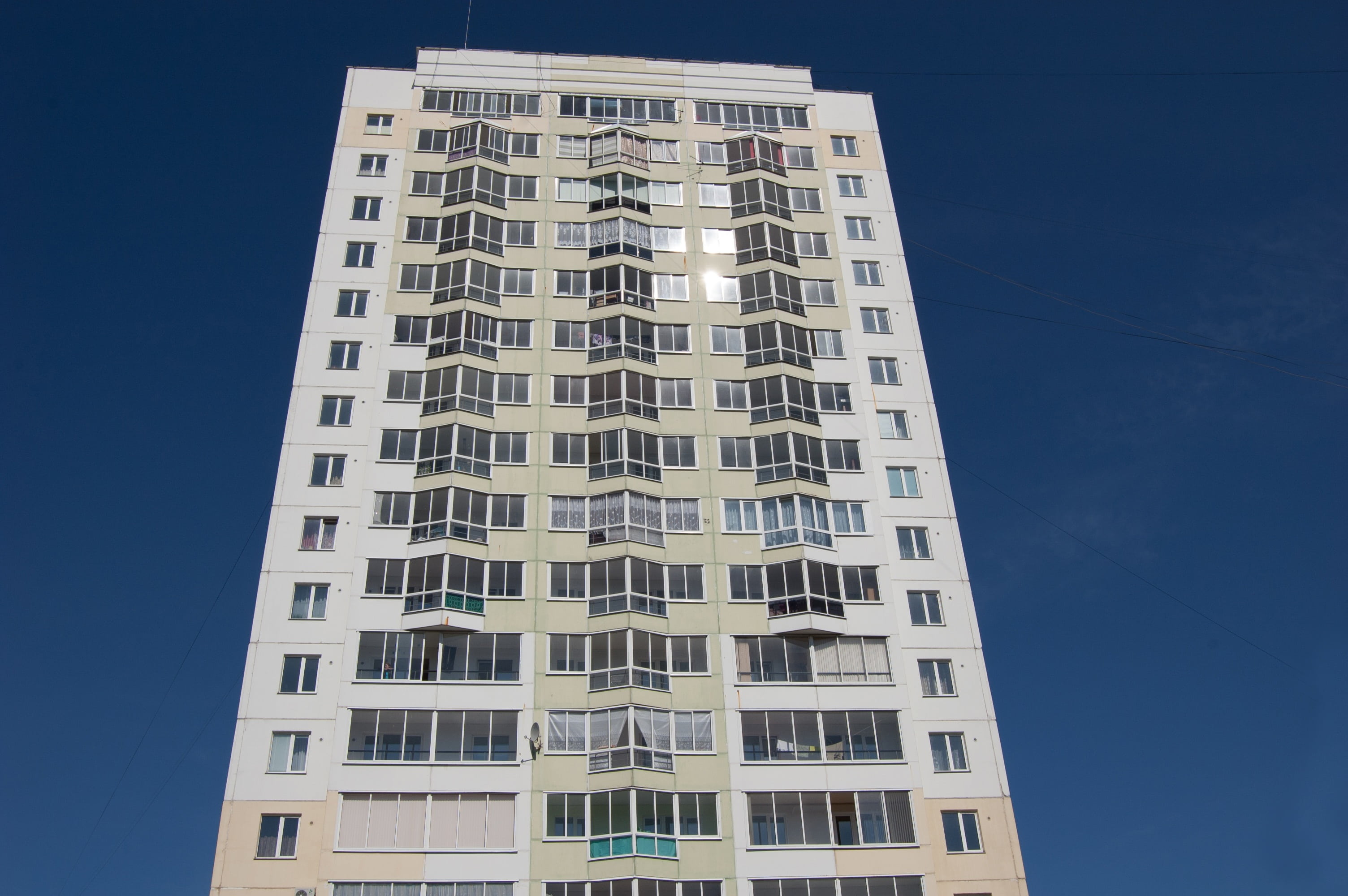 multistory building, office building exterior, dark blue sky, sunny day, high-rise, building Exterior, architecture, nature, urban Scene, 2K, built Structure, HD Wallpaper