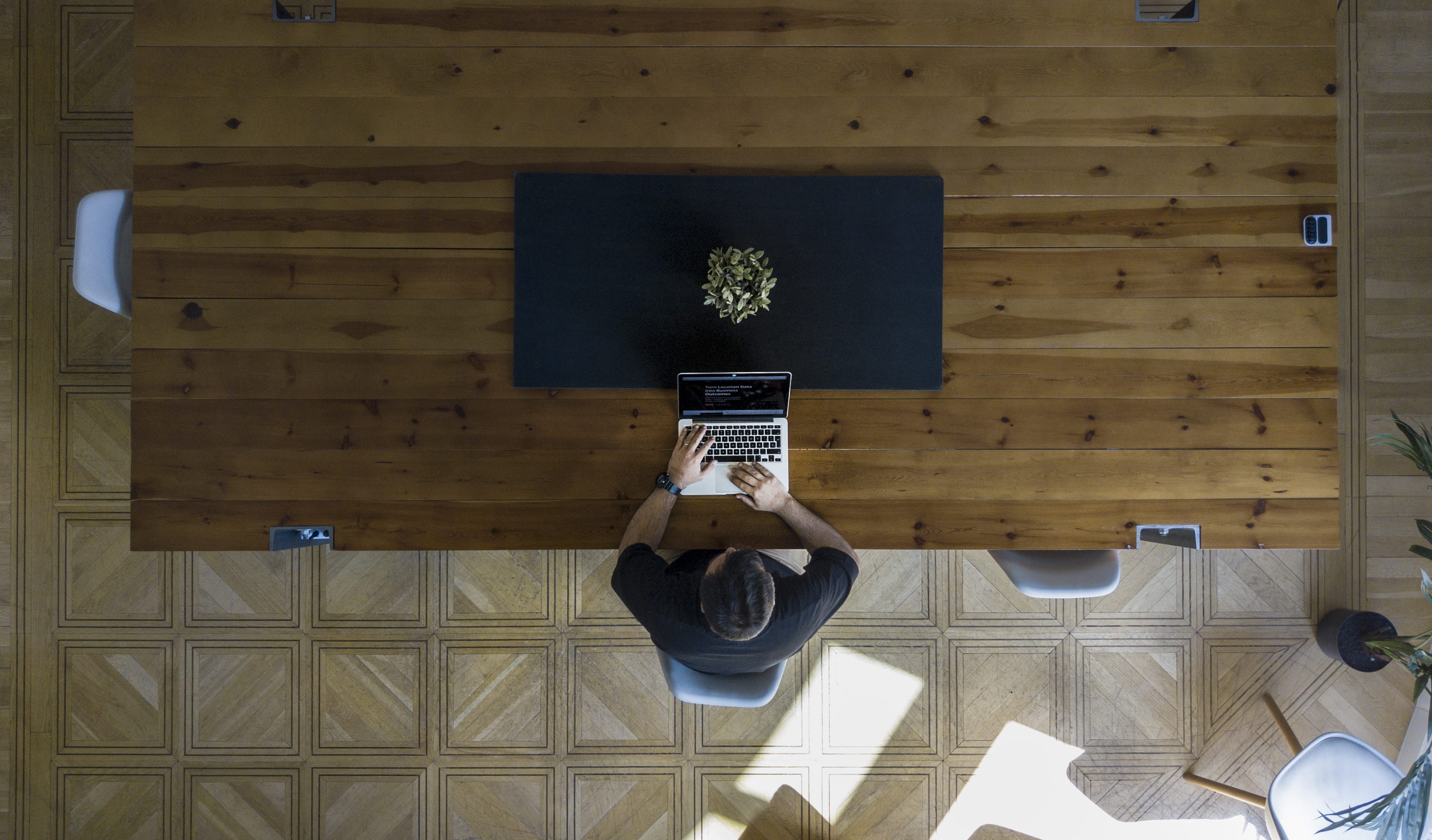 telephone, indoors, photographing, computer, man, communication, designer, one person, wireless technology, wearing, portable information device, wood - material, HD Wallpaper