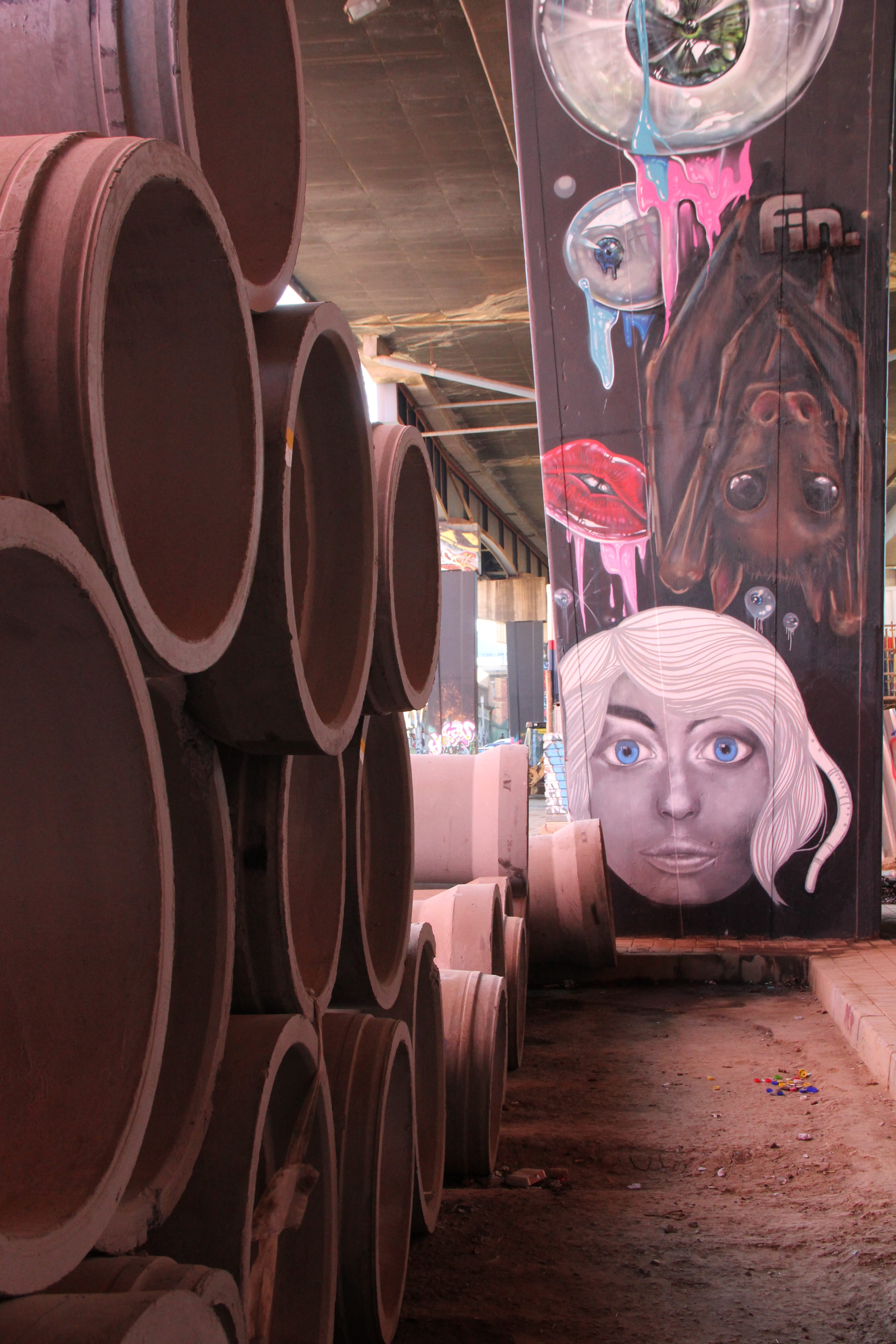drink, city, city life, johannesburg, 5K, spray paint, south africa, container, indoors, food and drink, newtown, cylinder, wood - material, large group of objects, Phone HD Wallpaper