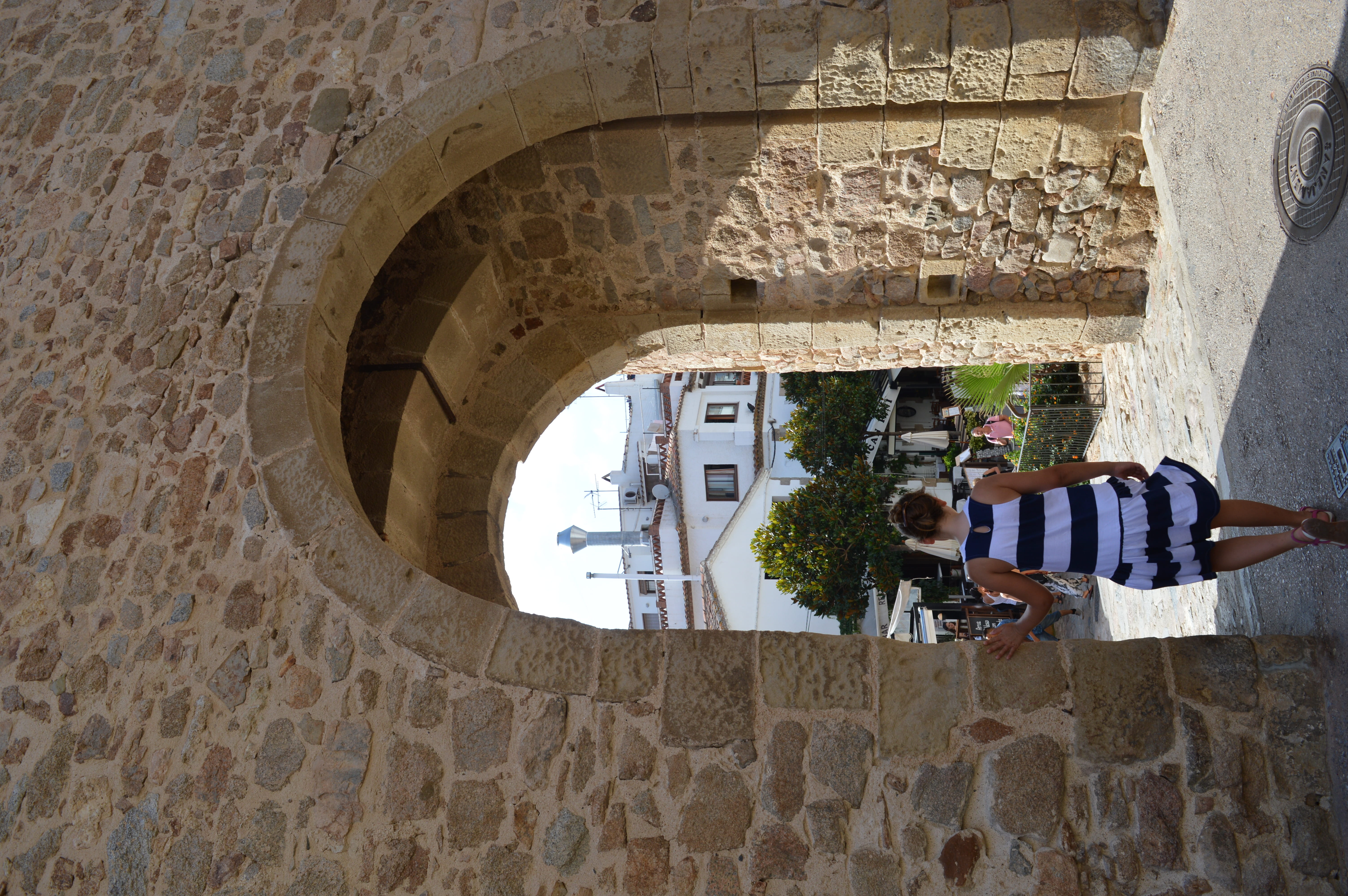 tourism, architecture, old, vila vela, travel, spanish architecture, wall, the past, day, arch, building exterior, travel destinations, people, girl, archway, HD Wallpaper