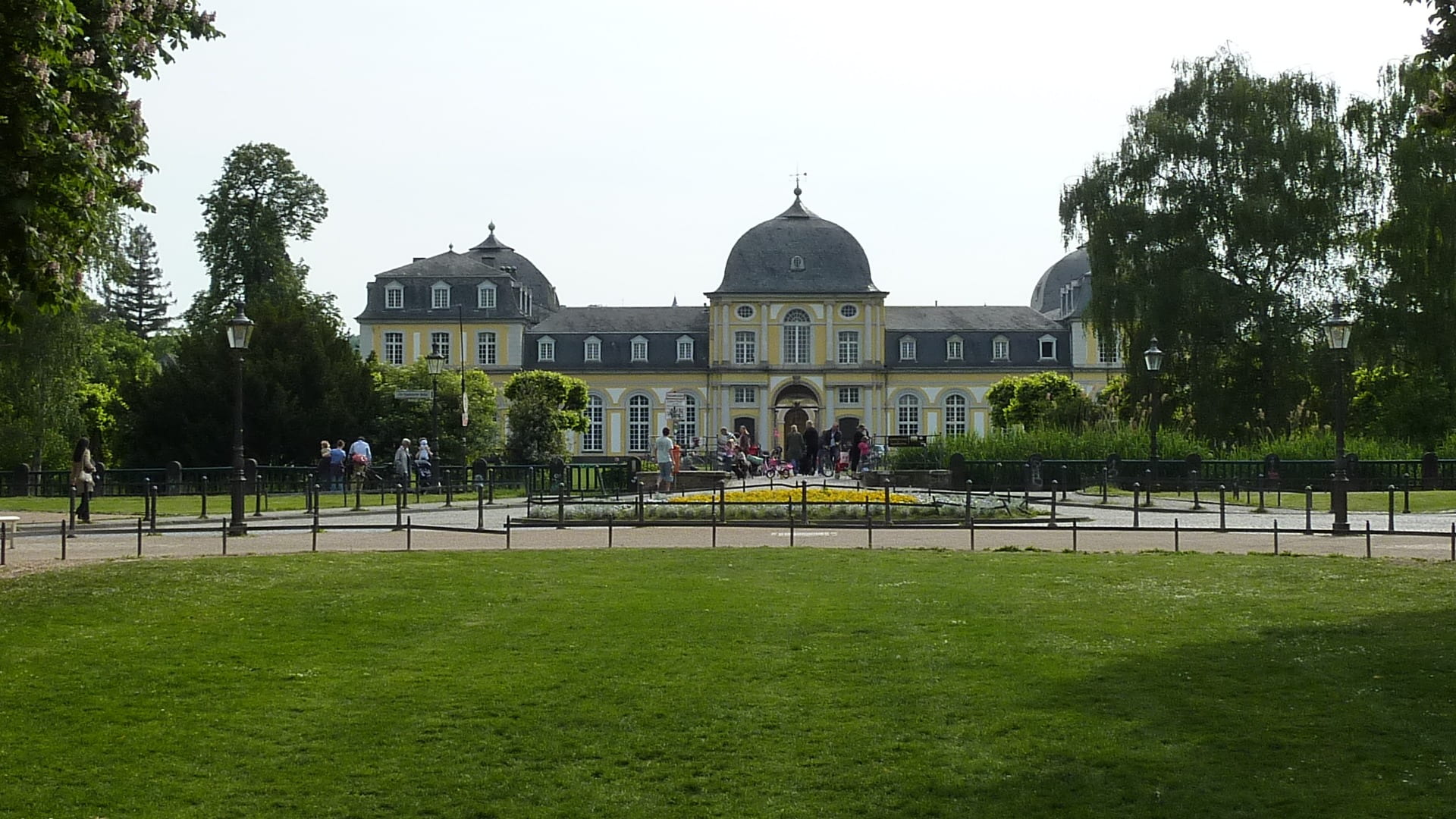 sky, nature, travel, building, architecture, tree, religion, dome, 1080P, city, outdoors, government, green color, bonn, lawn, grass, building exterior, HD Wallpaper