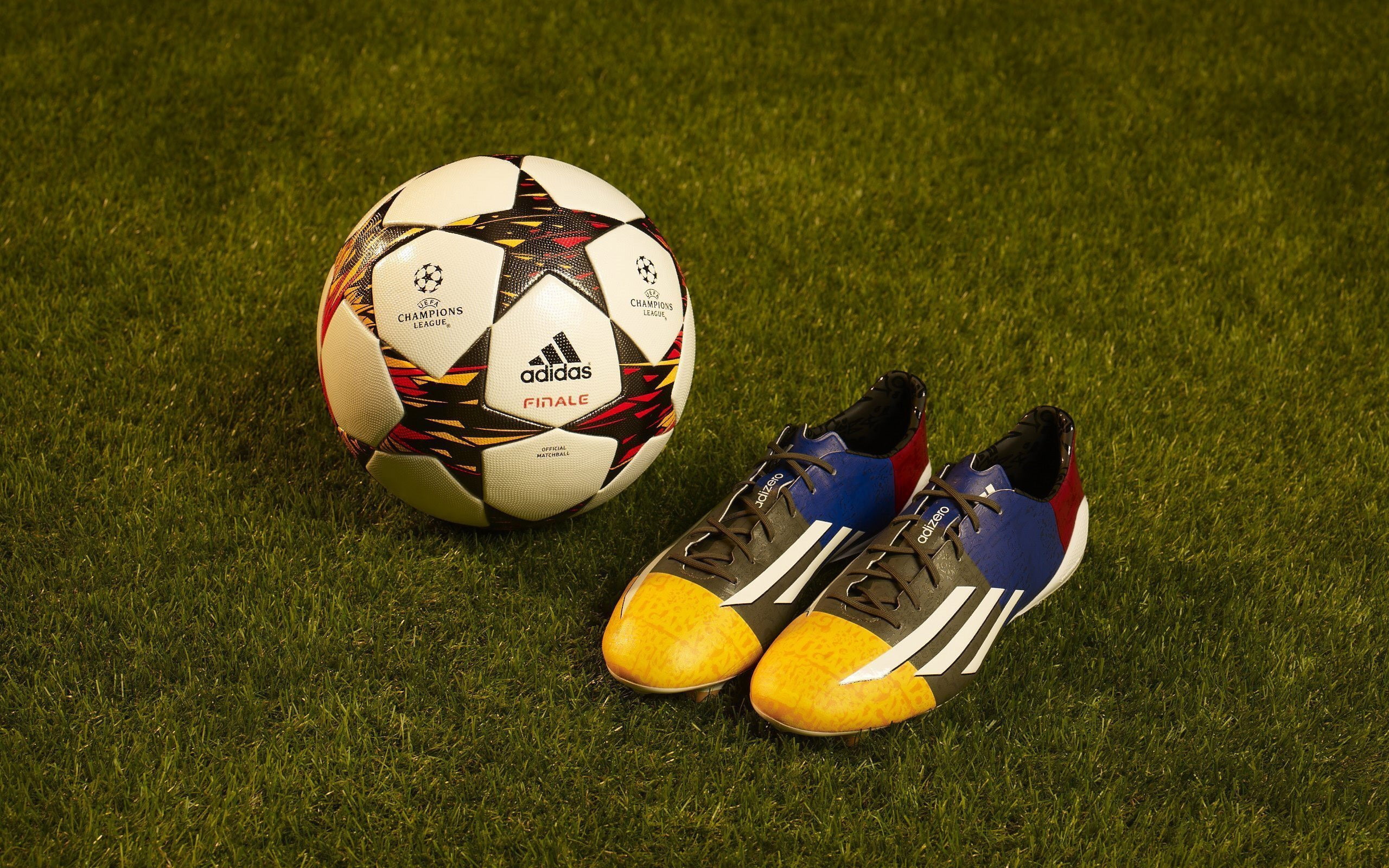 circle, ball, green color, shoe, sport, outdoors, nature, time, day, cleats, shape, grass, field, sports, 2K, hd, land, sphere, still life, HD Wallpaper