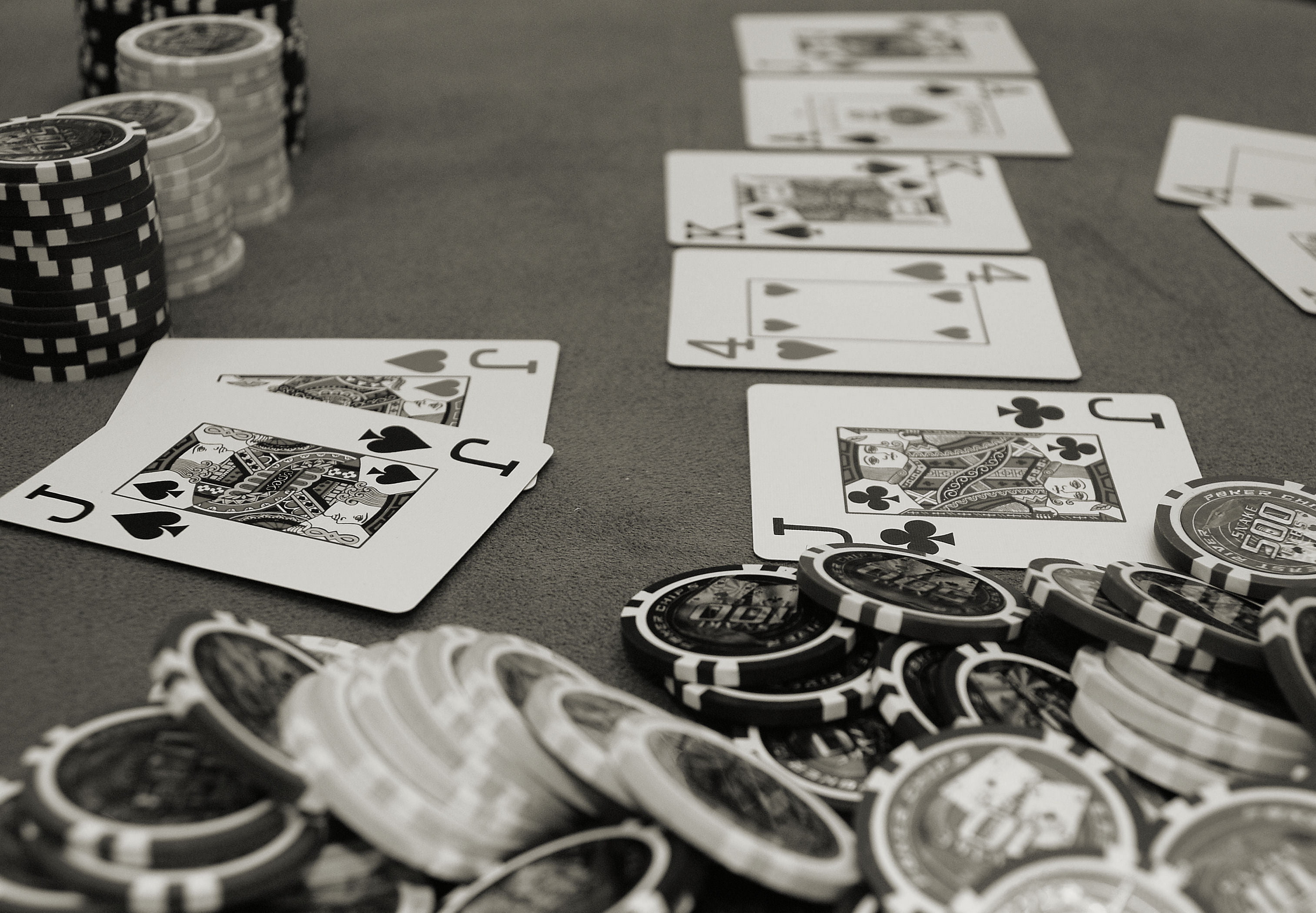 grey, business, paying, heap, wealth, paper Currency, card, dollar, symbol, gambling, success, backgrounds, savings, uS Currency, grayscale, leisure activity, HD Wallpaper