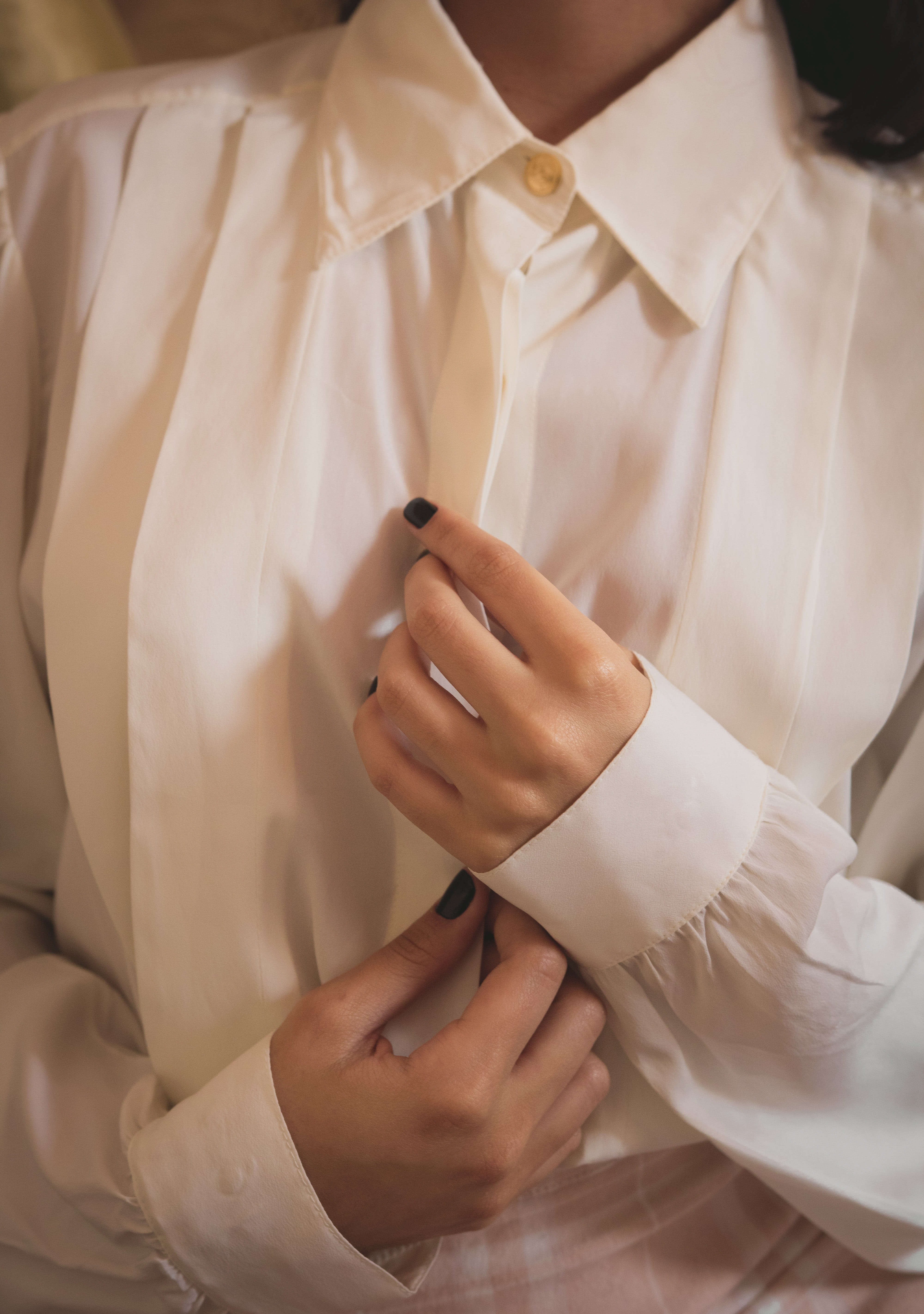 ring, hand, clothing, white color, wearing, sleeved, collared, indoors, jewelry, well-dressed, real people, wedding ceremony, midsection, long sleeves, Phone HD Wallpaper