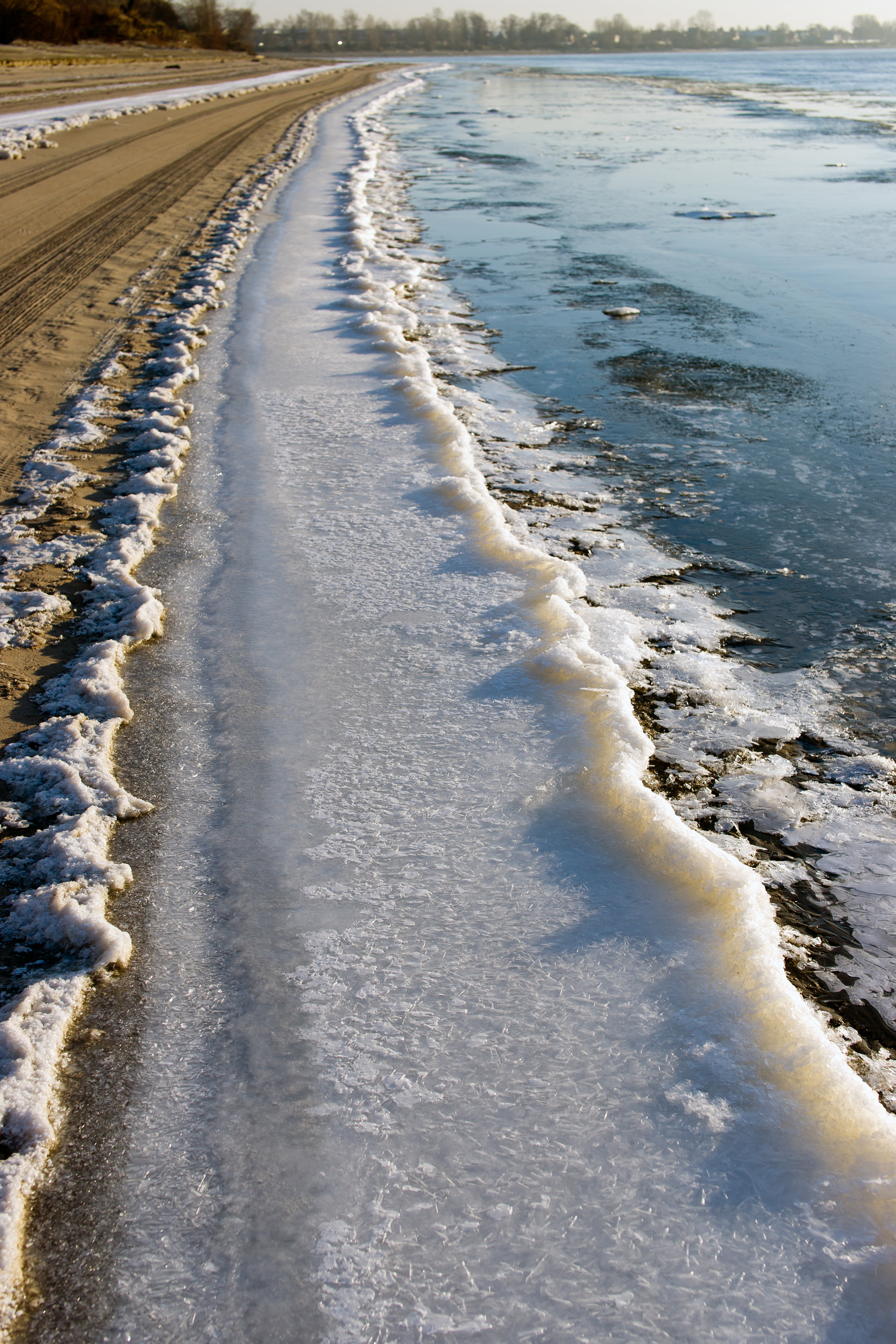 transportation, beach, winter, autumn, landscape, flowing water, cold temperature, ice, autumn day, siberia, land, nature, day, river ob, aquatic sport, Phone HD Wallpaper