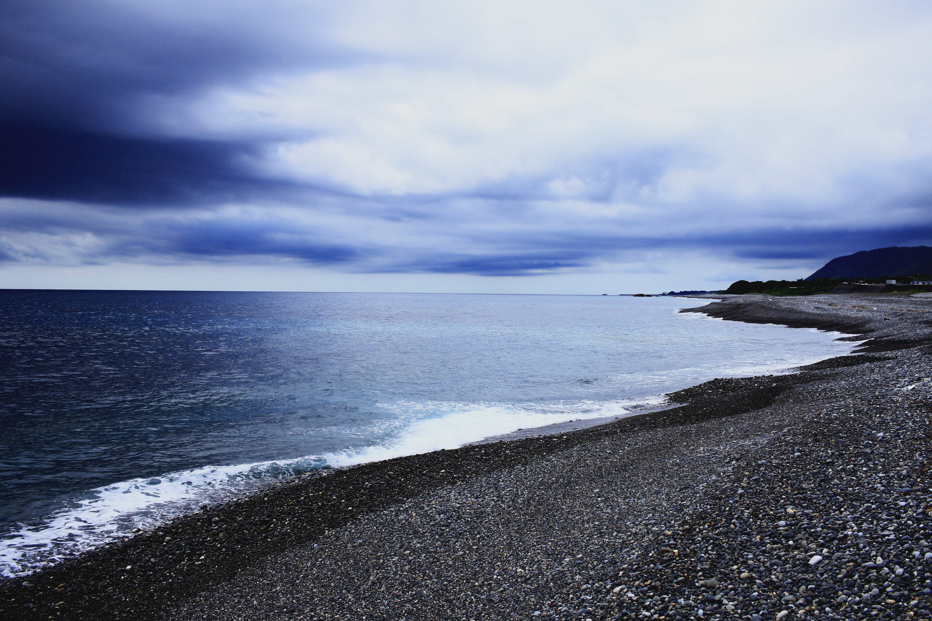 no people, triple, scenics - nature, sea, sand, black, waves, idyllic, cobble, japan, shichirimihama, scenics, black sand beach, non-urban scene, day, gravel, HD Wallpaper