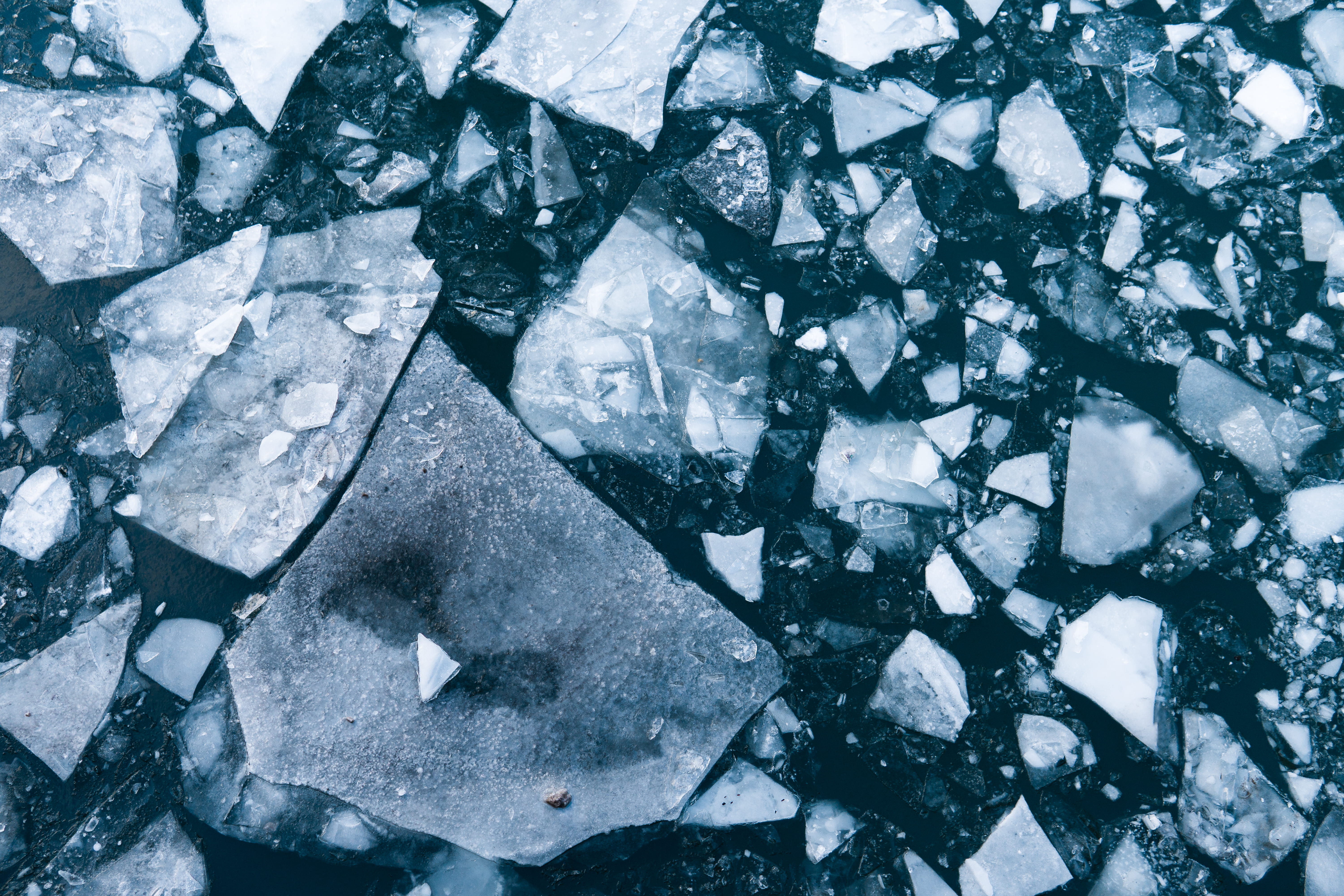 large group of objects, no people, water, road, lot, outdoors, 5K, pattern, crystal, rough, snow, rocks, backgrounds, winter, ice, tiles, blue, mineral, HD Wallpaper