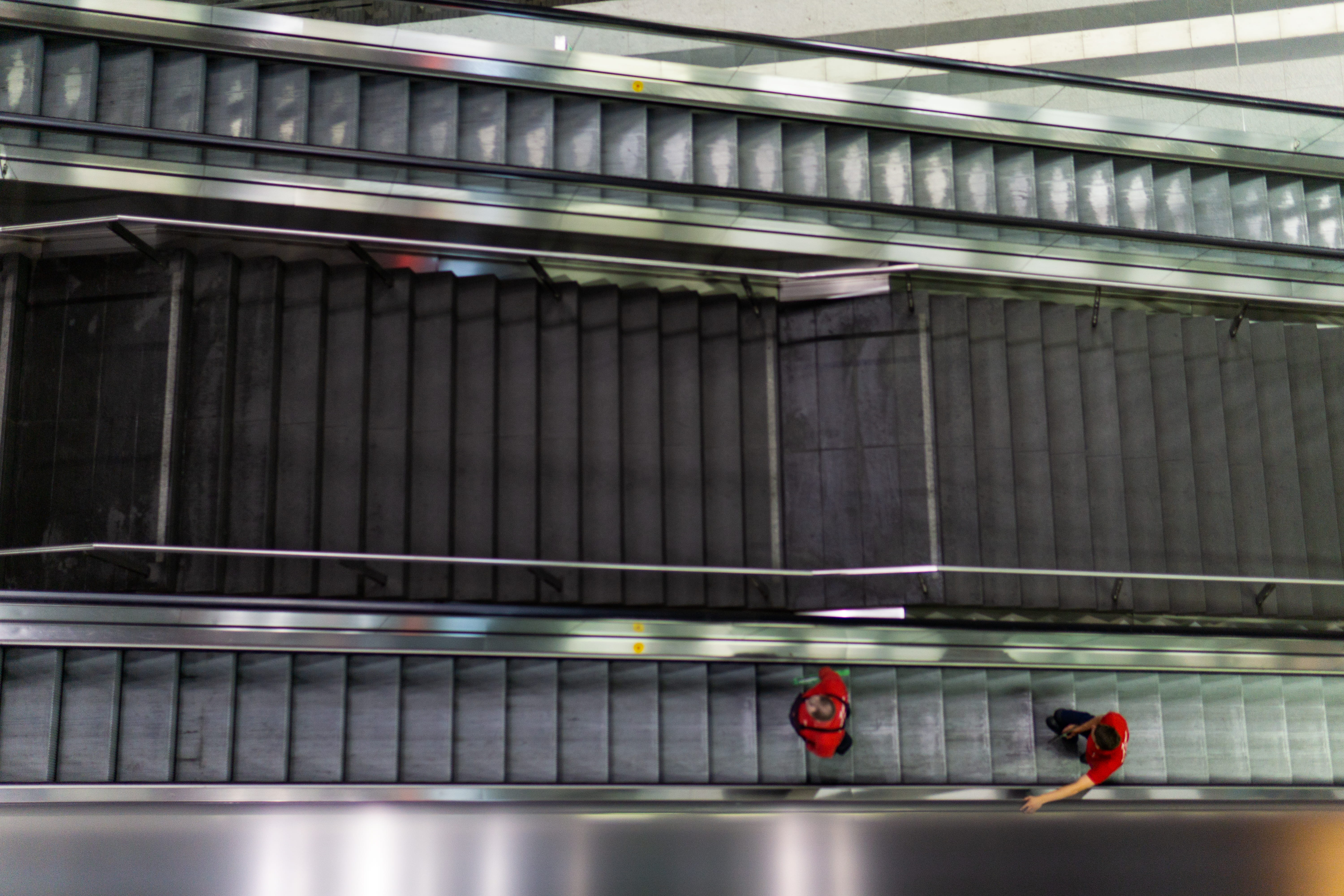 escalator, rail transportation, germany, day, rolltreppe, sign, architecture, building exterior, city, communication, berlin, transportation, outdoors, HD Wallpaper