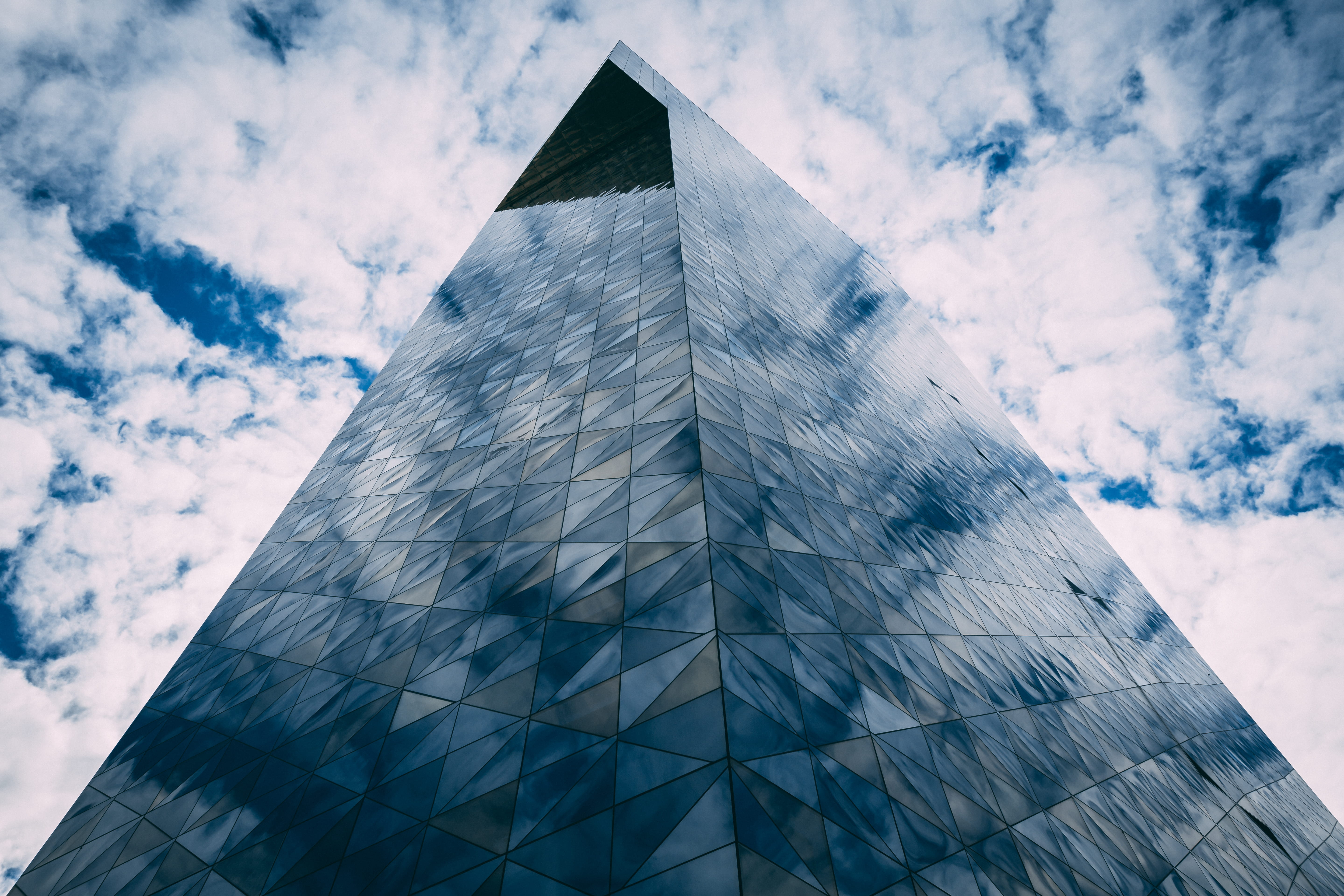 modern, built structure, city, architecture, tall - high, skyscraper, reflection, stockholm, bluesky, clouds, nature, cloud - sky, light, abstract, sky, HD Wallpaper