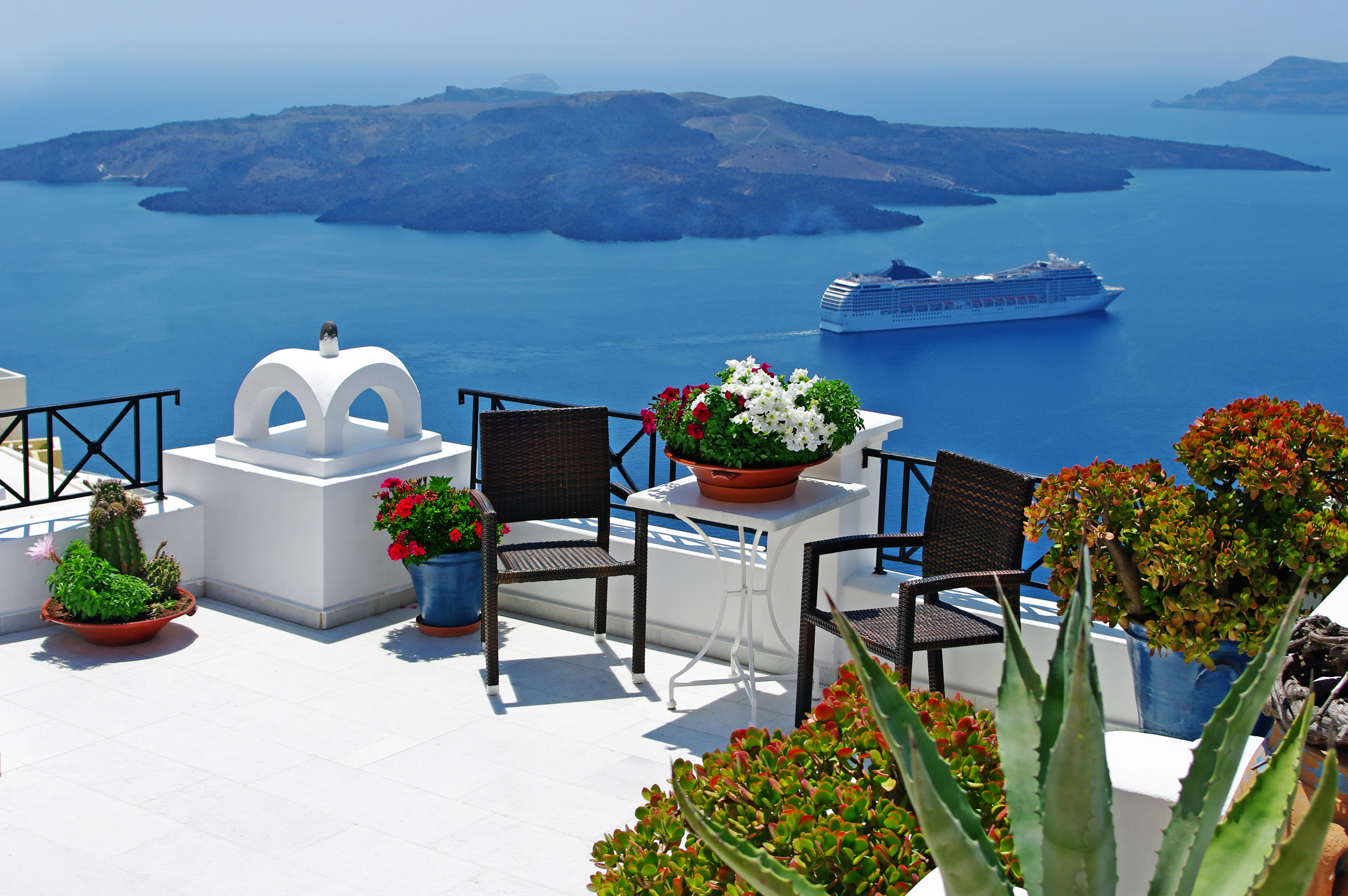 europe, day, plant, table, oia, town, greek Culture, hotel, architecture, restaurant, flower, aegean Sea, white, potted plant, patio, outdoors, beautiful, HD Wallpaper