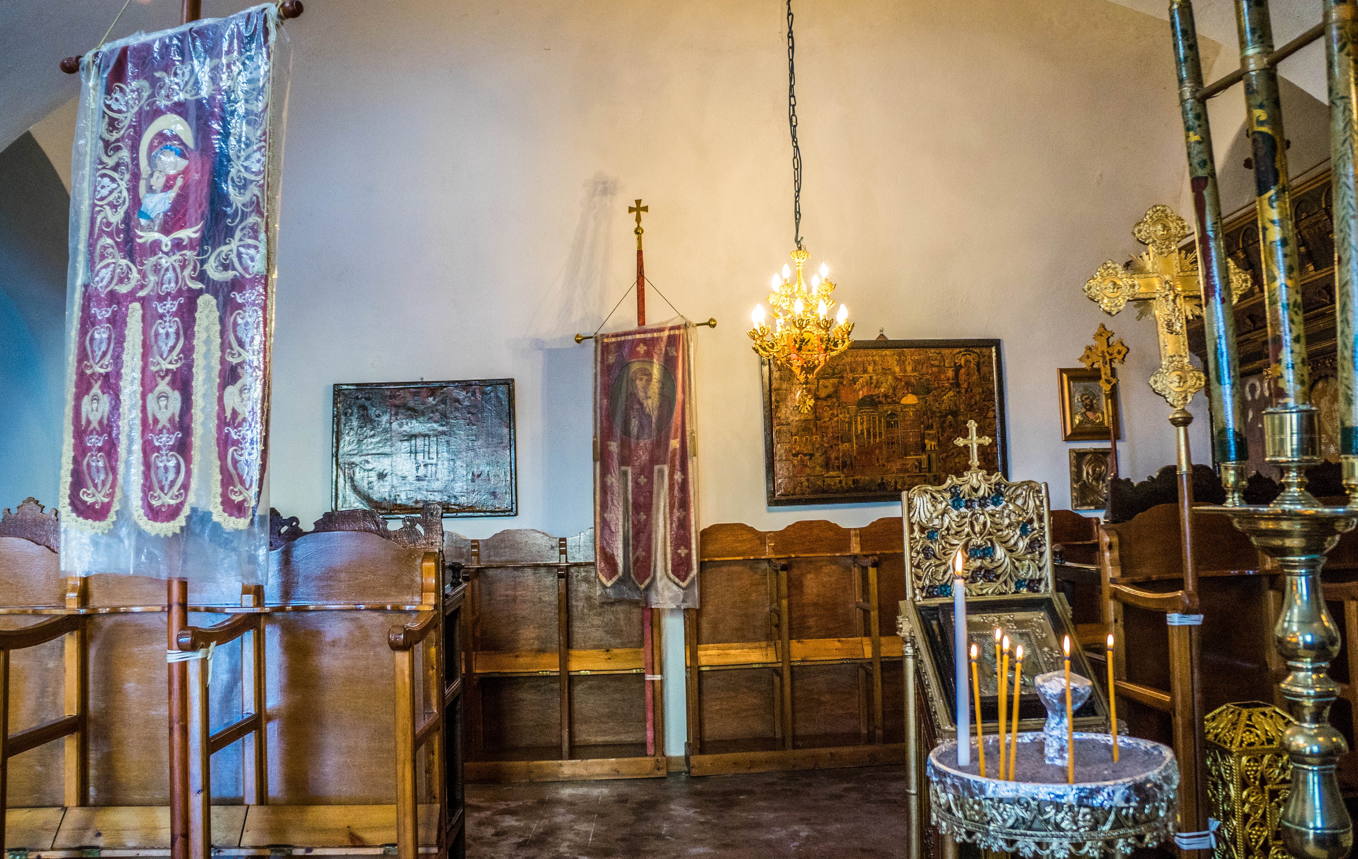 culture, seat, greek, chair, no people, oia, lighting equipment, absence, 4K, electric lamp, candle, architecture, building, table, landmark, europe, gold, HD Wallpaper
