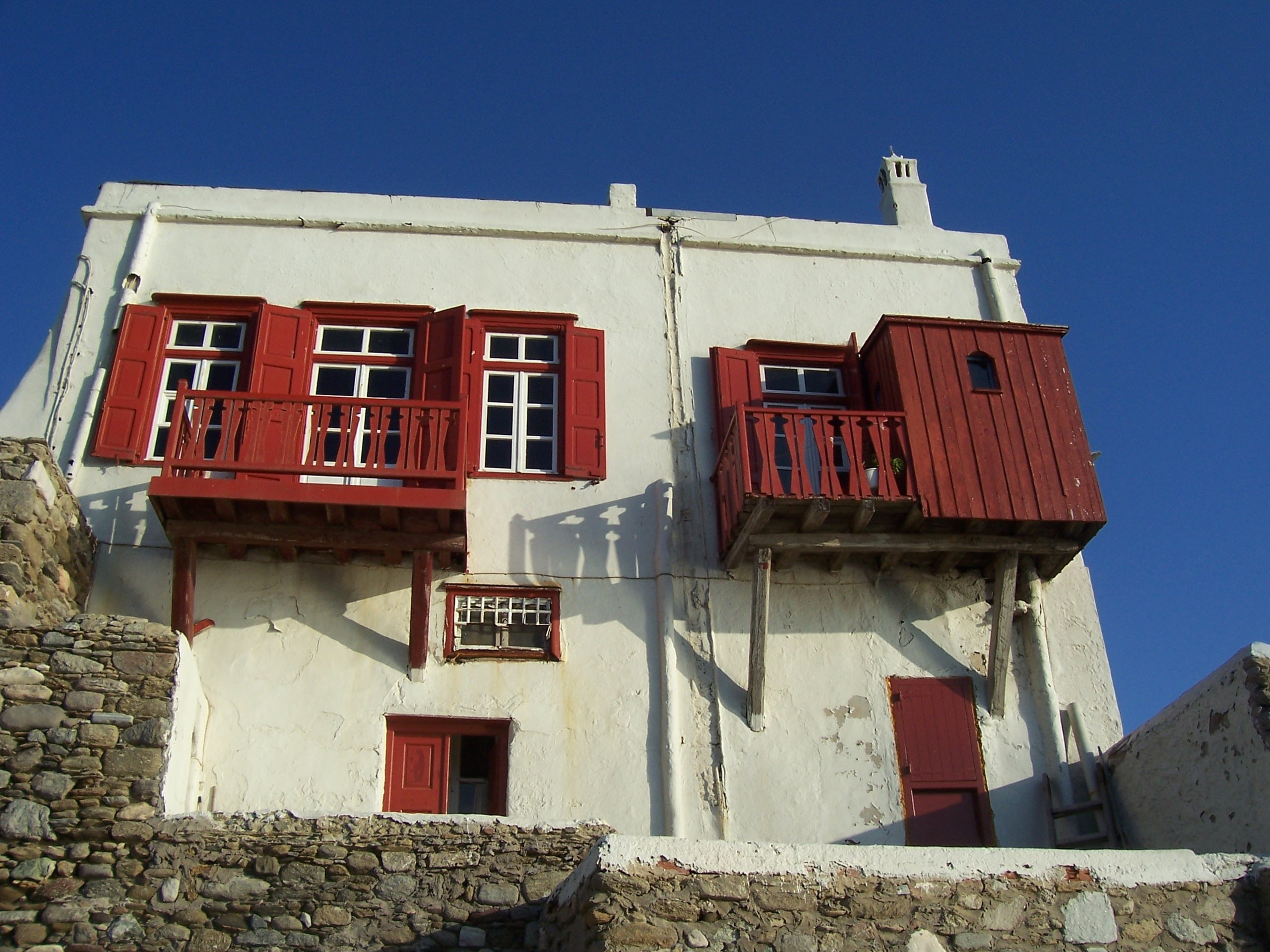 run-down, nature, built structure, cultures, mykonos, house, abandoned, building, red, ruined, architecture, day, residential district, clear sky, building Exterior, HD Wallpaper