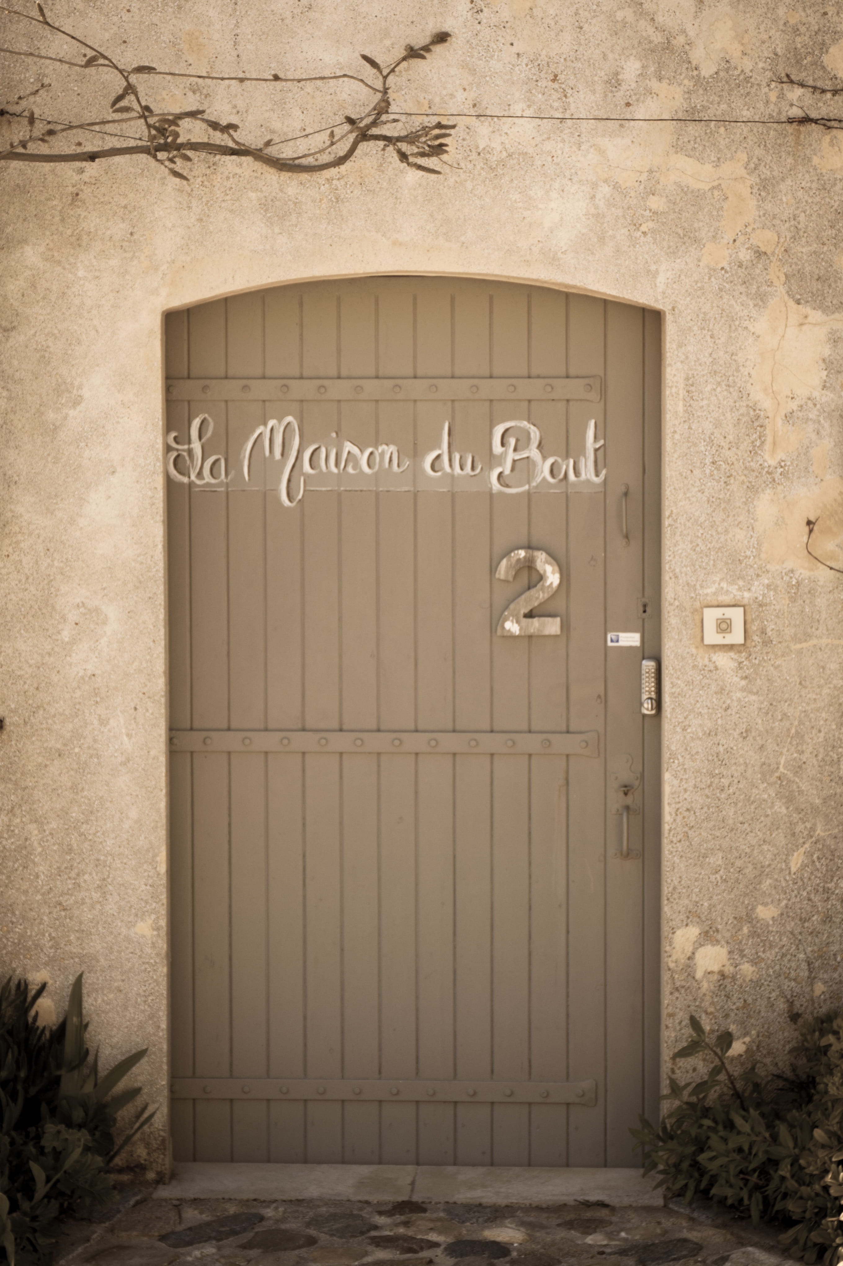sign, wall, building exterior, entrance, building, two, sepia, wall - building feature, day, security, protection, architecture, 4K, lock, house, safety, Phone HD Wallpaper