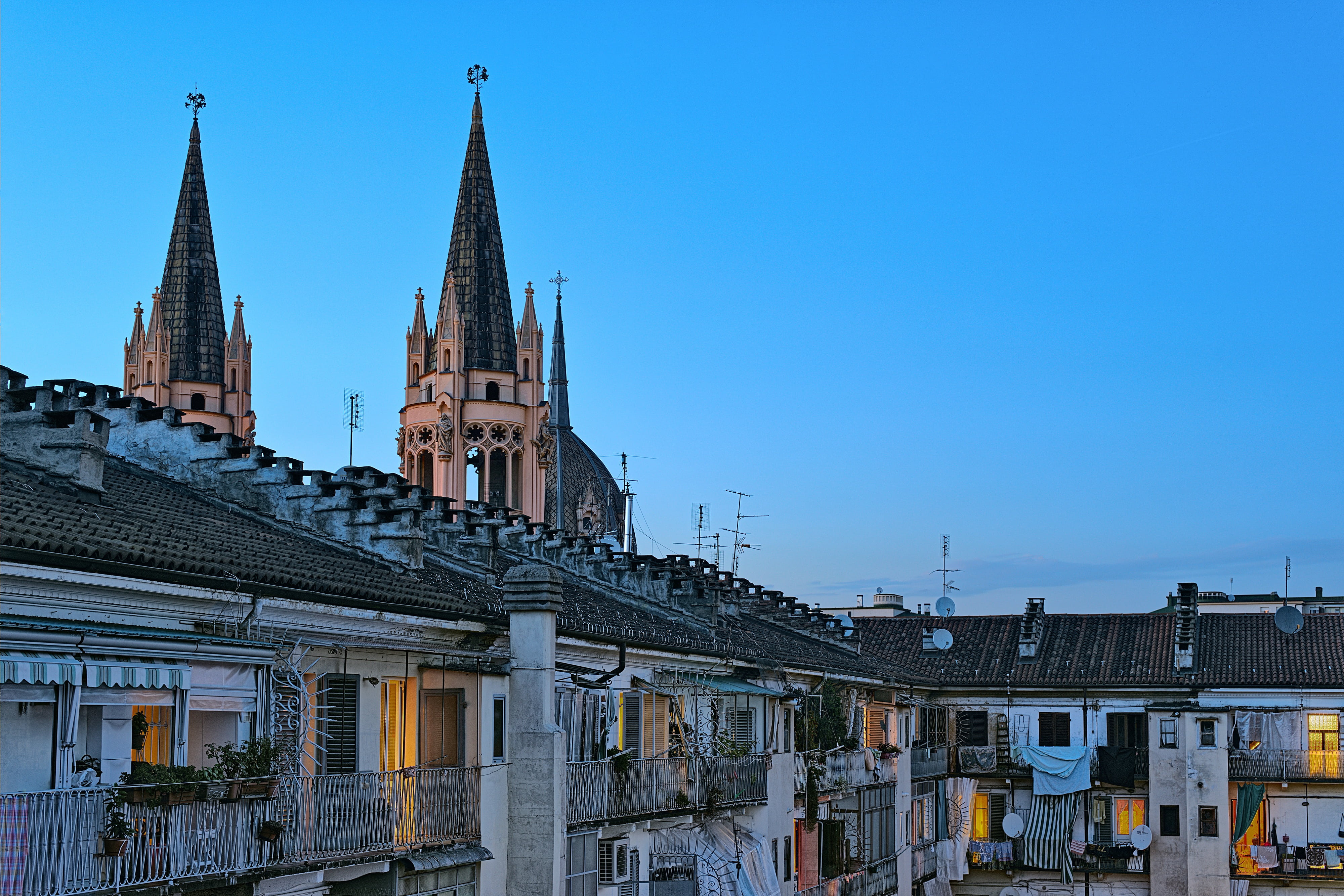 tourism, piedmont, gray, white, travel, urban, history, nature, row house, concrete, european, built structure, torino, the past, building, clear sky, sky, HD Wallpaper