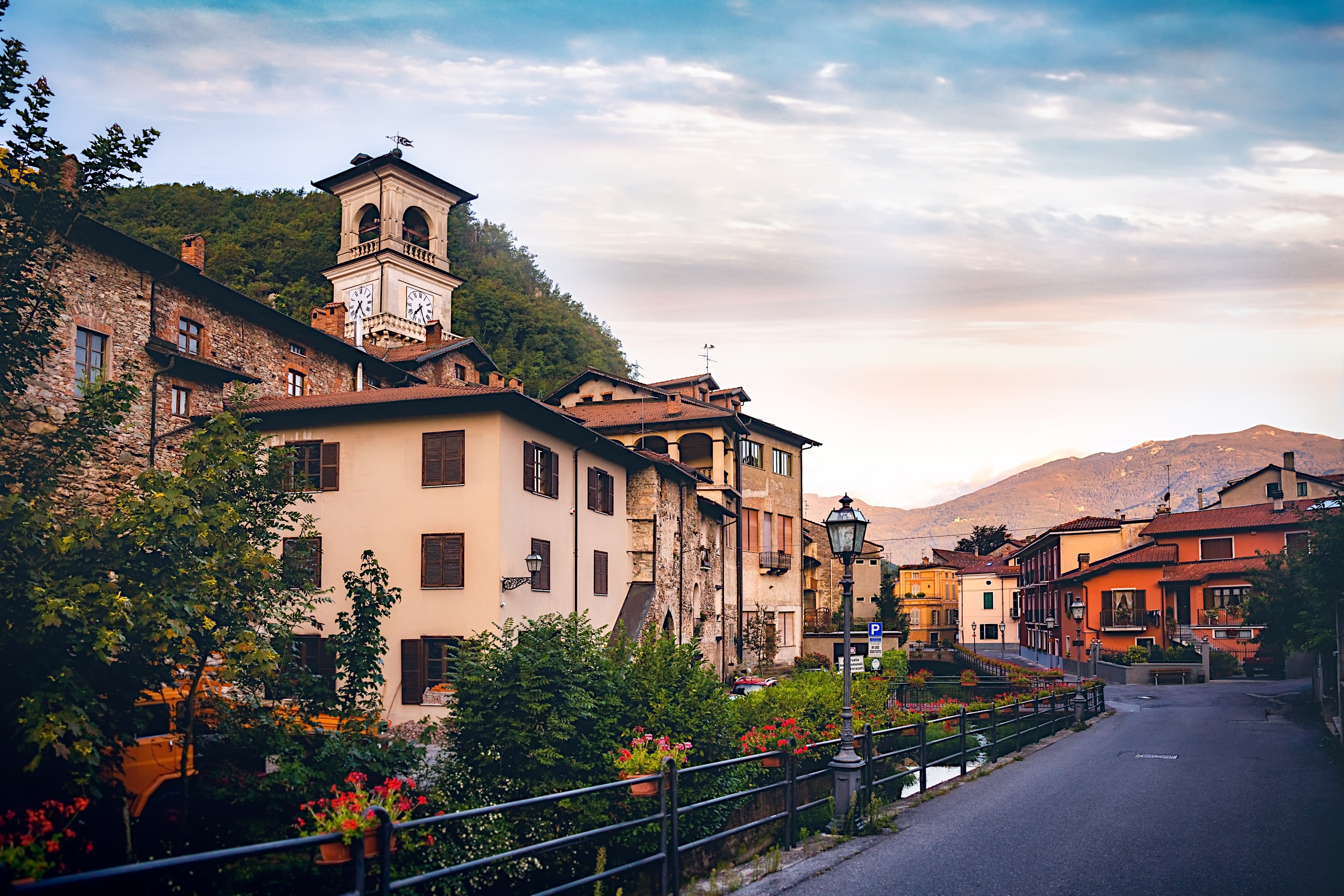 mountains, clock, sky, italy, the way forward, mountain, street, building, day, garessio, architecture, tree, built structure, outdoors, residential district, HD Wallpaper