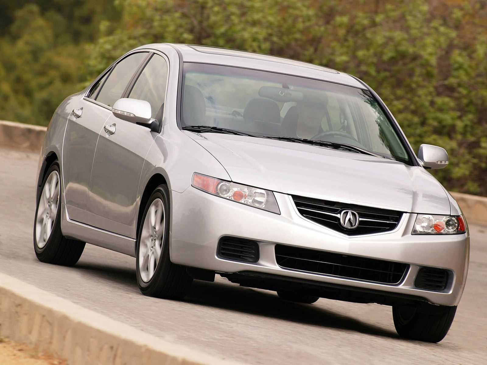 silver Colored, editorial, land Vehicle, fleet of Vehicles, 4x4, hatchback, tsx, no People, mode of Transport, outdoors, front View, safety, 2003, luxury, HD Wallpaper