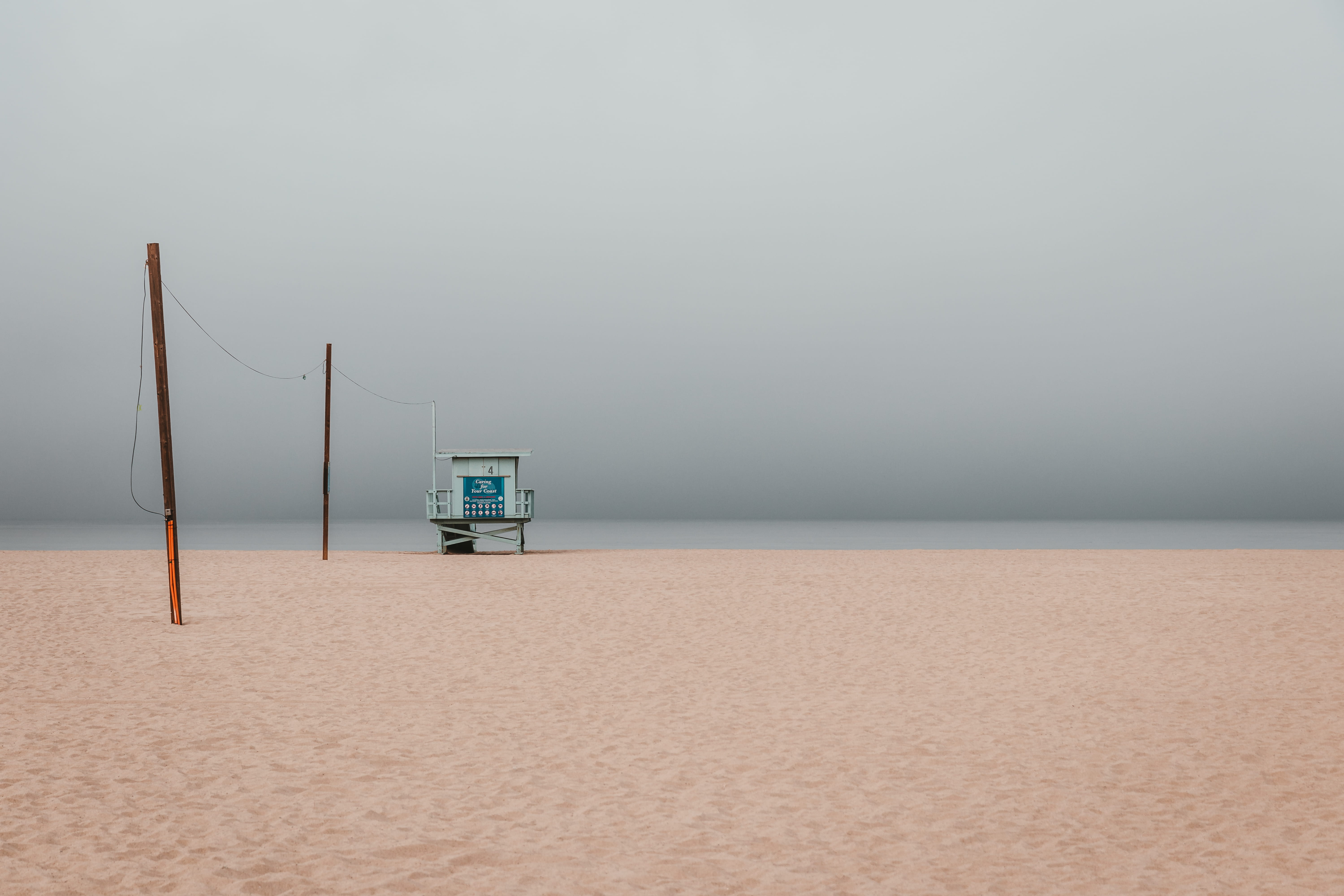 pole, outdoors, photo, safety, space, white, landscape, net, house, nature, sandy, sea, tranquility, copy space, beach, shack, hut, flat, tranquil scene, HD Wallpaper