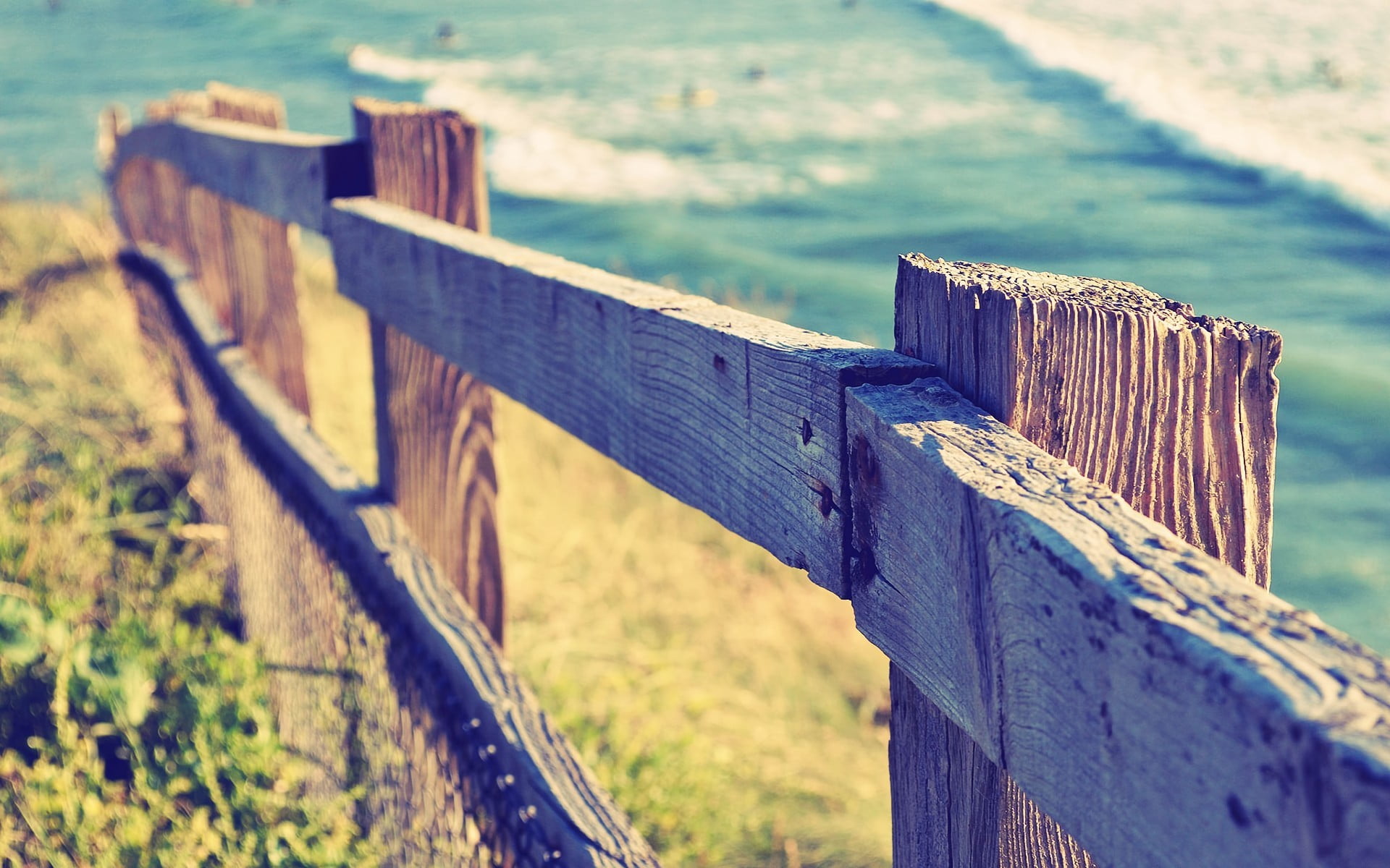 1080P, boundary, safety, barrier, wooden post, coast, sea, security, land, rusty, outdoors, no people, day, protection, focus on foreground, water, blue, HD Wallpaper