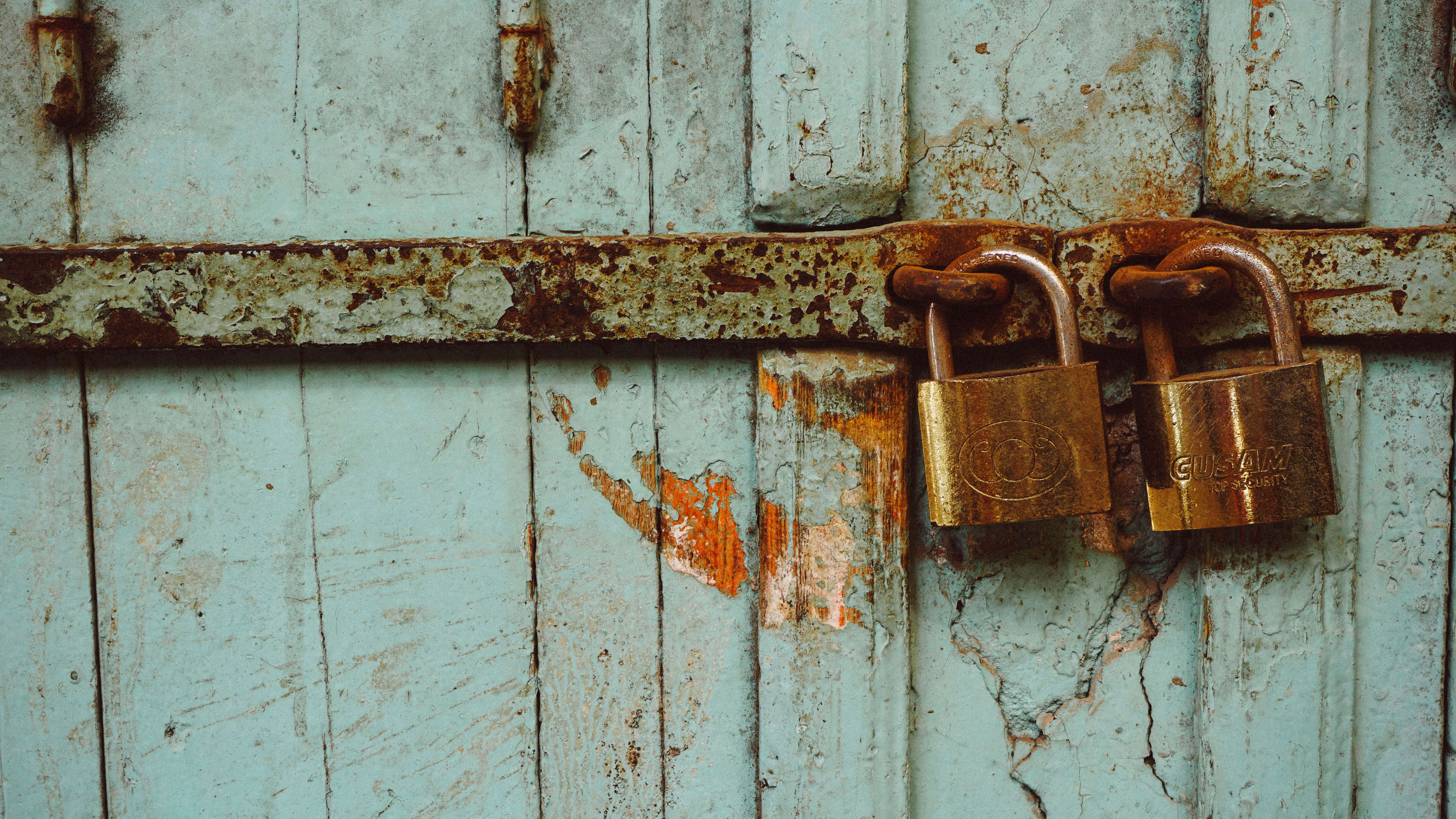 security, day, closed, safety, rabat, latch, padlock, deterioration, rust, no people, old, 5K, lock, rusty, weathered, run-down, morocco, entrance, door, HD Wallpaper