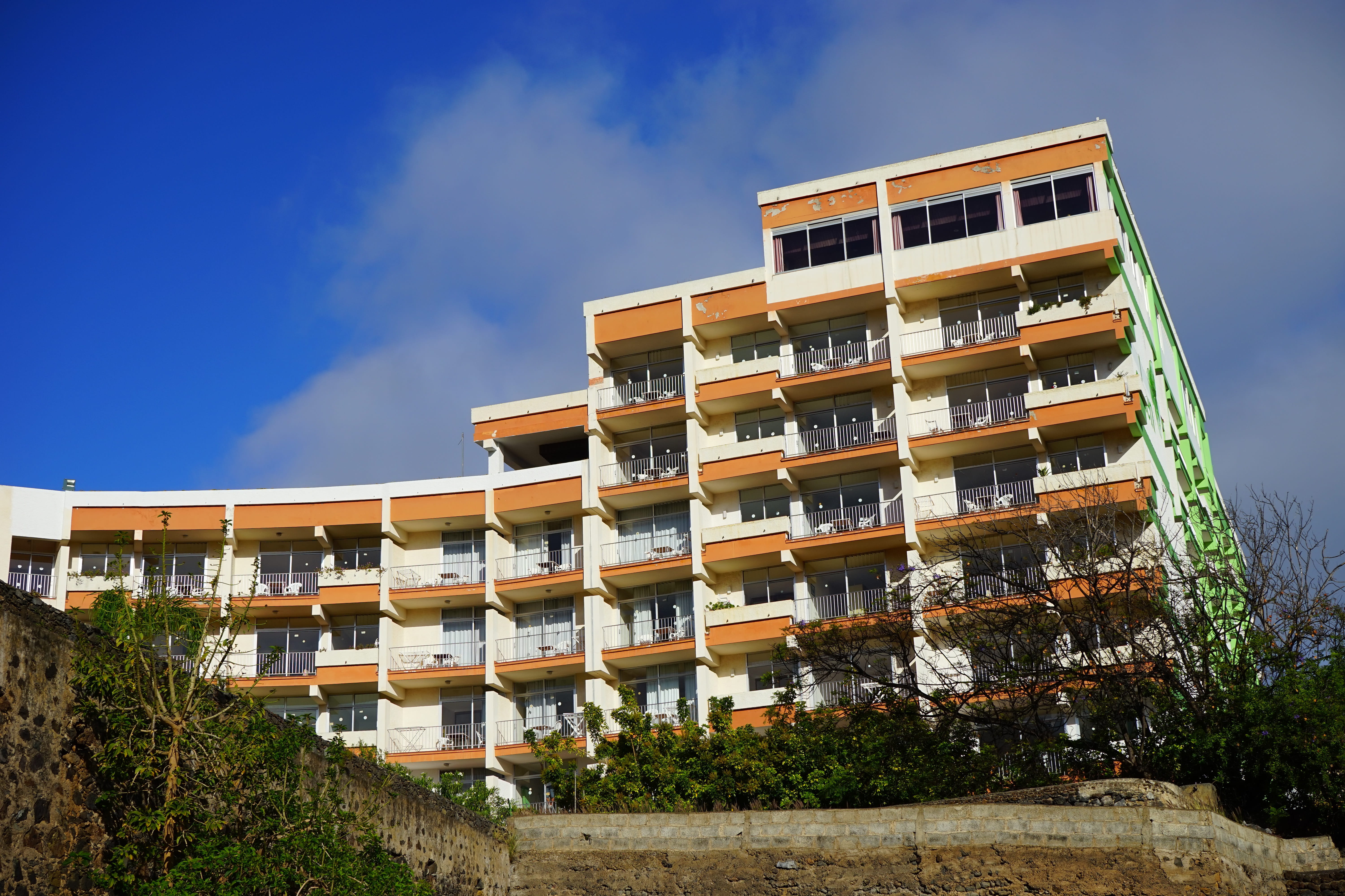 cloud - sky, city, spain, skyscraper, day, home ownership, residential district, tenerife, outdoors, Holiday, housing development, 5K, plant, Hotel, puerto de la cruz, HD Wallpaper