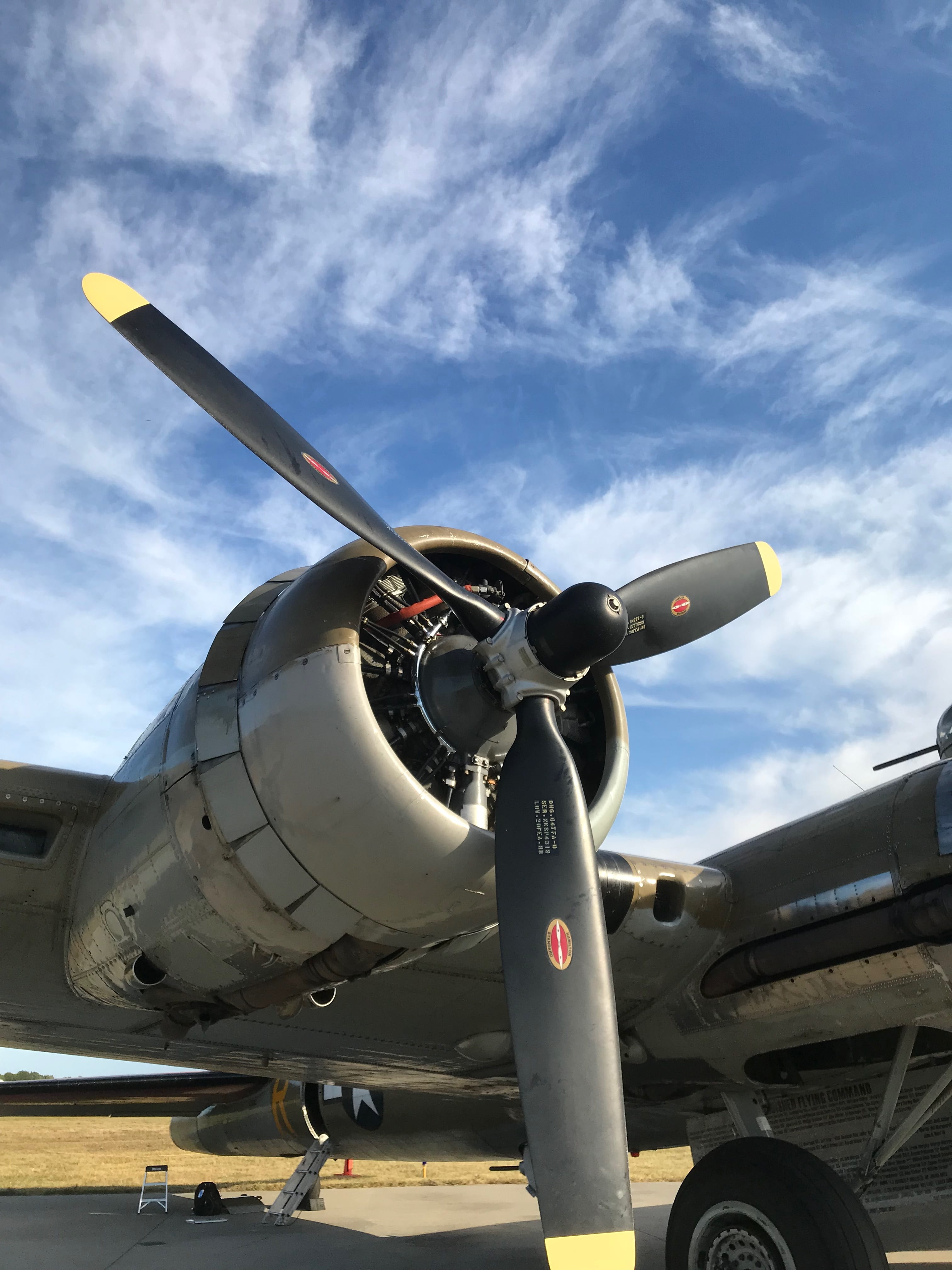 day, 4K, engine, land vehicle, ww2 bomber, travel, airplane, sunlight, air vehicle, stationary, boeing b-17, plane, outdoors, nature, cloud - sky, propeller, Phone HD Wallpaper