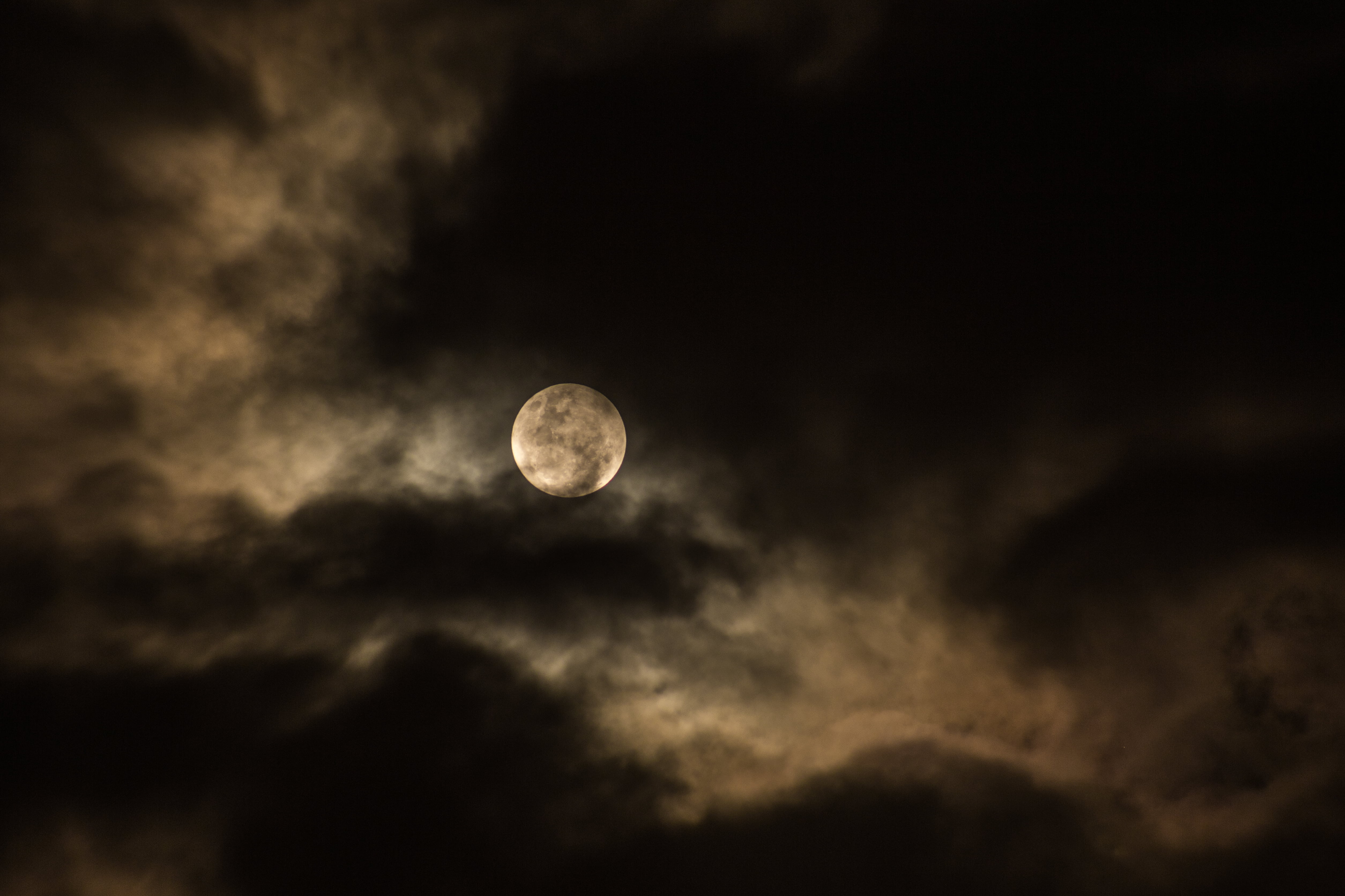 planetary moon, eclipse, luna, astronomy, low angle view, sky, moonlight, 4K, outdoors, no people, space, full moon, dramatic sky, scenics - nature, moody sky, HD Wallpaper