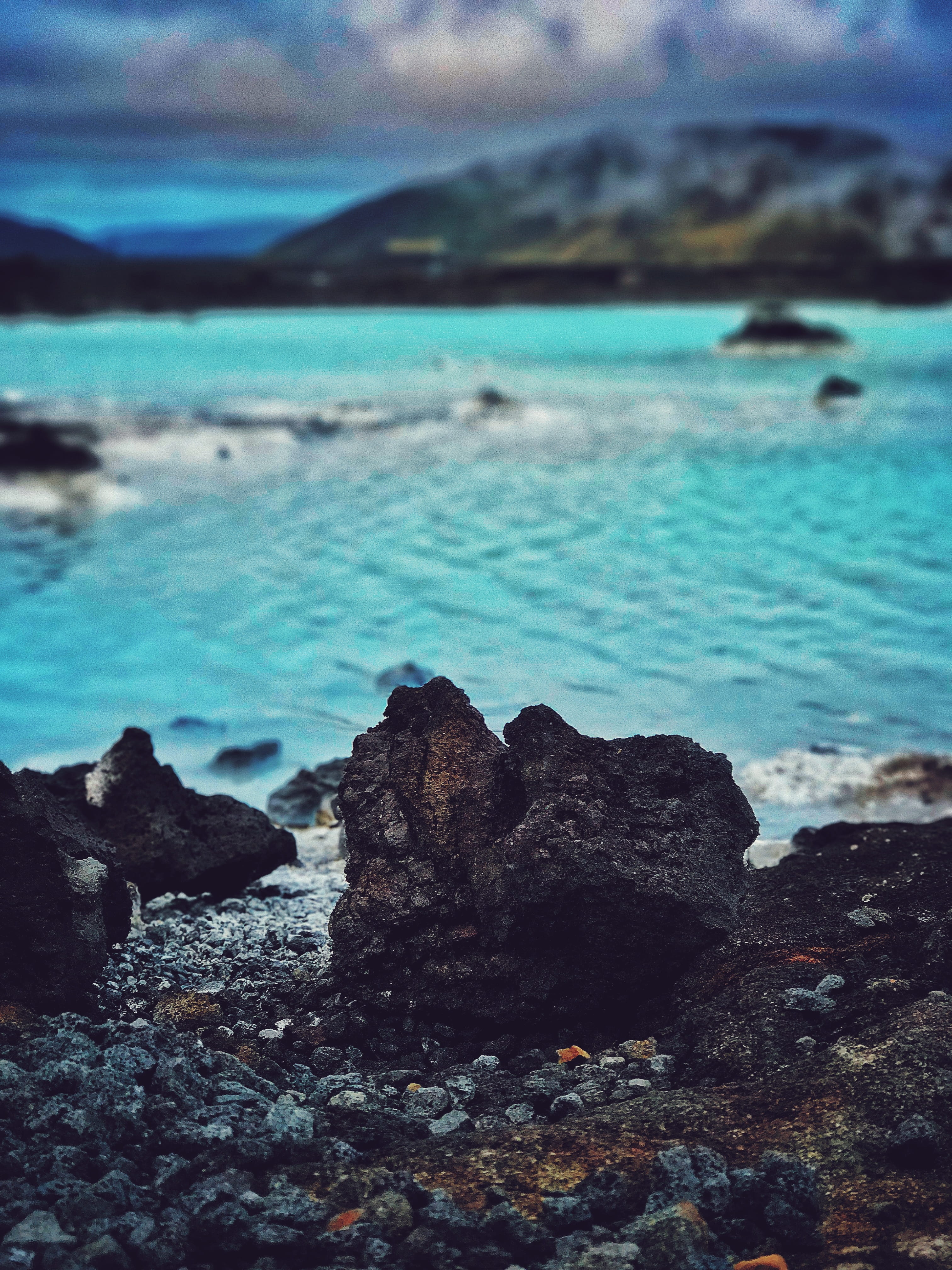mobilephotography, travel, explore, adventure, no people, iceland, rocky coastline, hreyfing - blue lagoon spa, beauty in nature, sky, peaceful, reykjavík, Phone HD Wallpaper