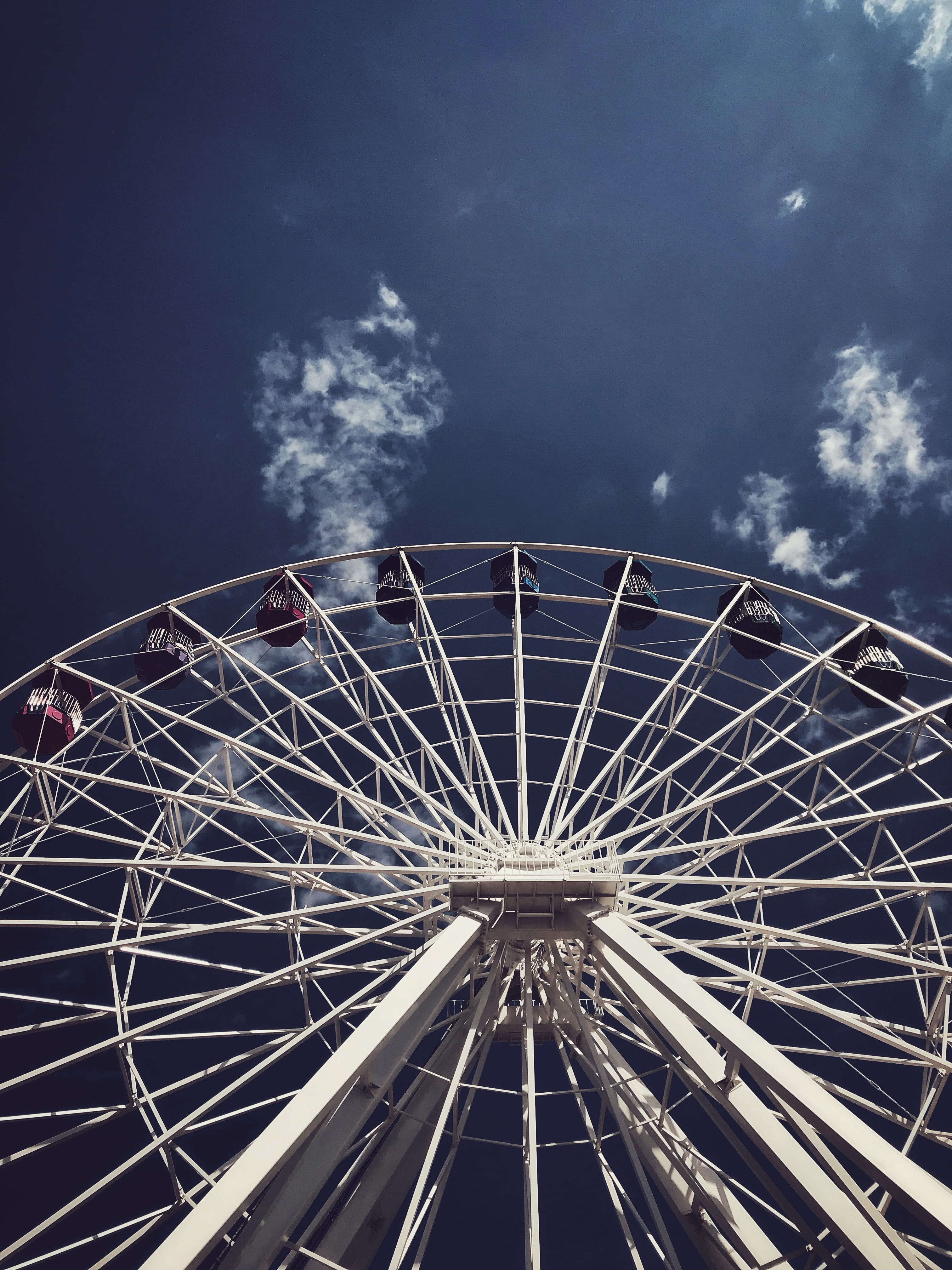 metal, no people, cloud - sky, arts culture and entertainment, amusement park ride, leisure activity, adventure, lovelife, sky, wheel, amusement, ferris wheel, Phone HD Wallpaper