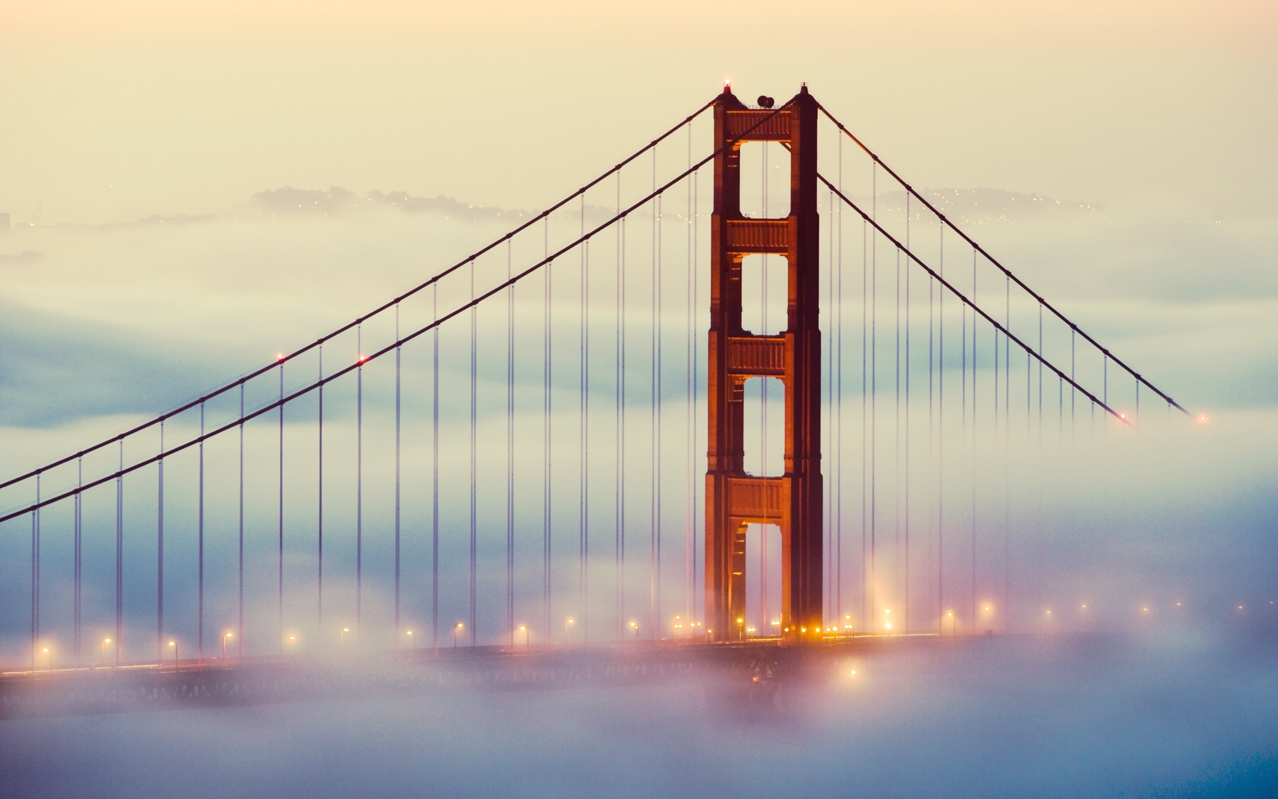 San Francisco, bridge, street light, 2K, mist, Golden Gate Bridge, HD Wallpaper
