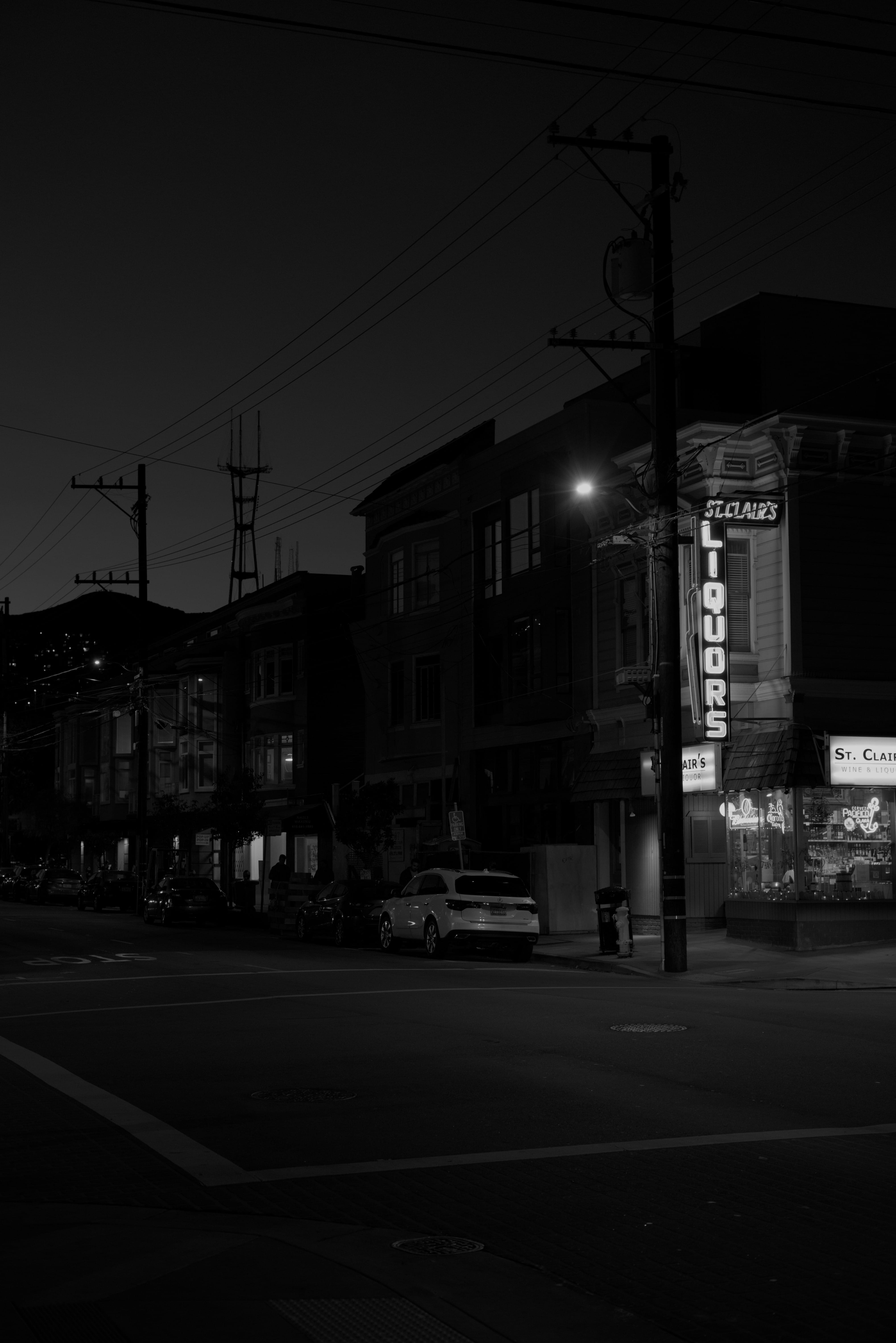 power line, intersection, architecture, vehicle, sutro tower, noe valley, mode of transportation, park, food, building, electricity pylon, tarmac, power supply, Phone HD Wallpaper