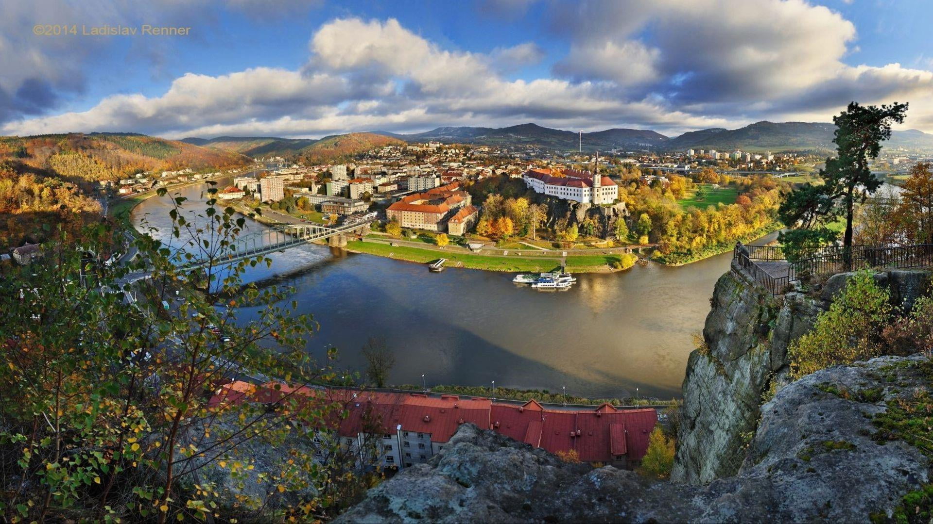 outdoors, landscape, no people, decin castle, water, building, built structure, mountain, town, city, river, europe, house, building exterior, czech republic, HD Wallpaper