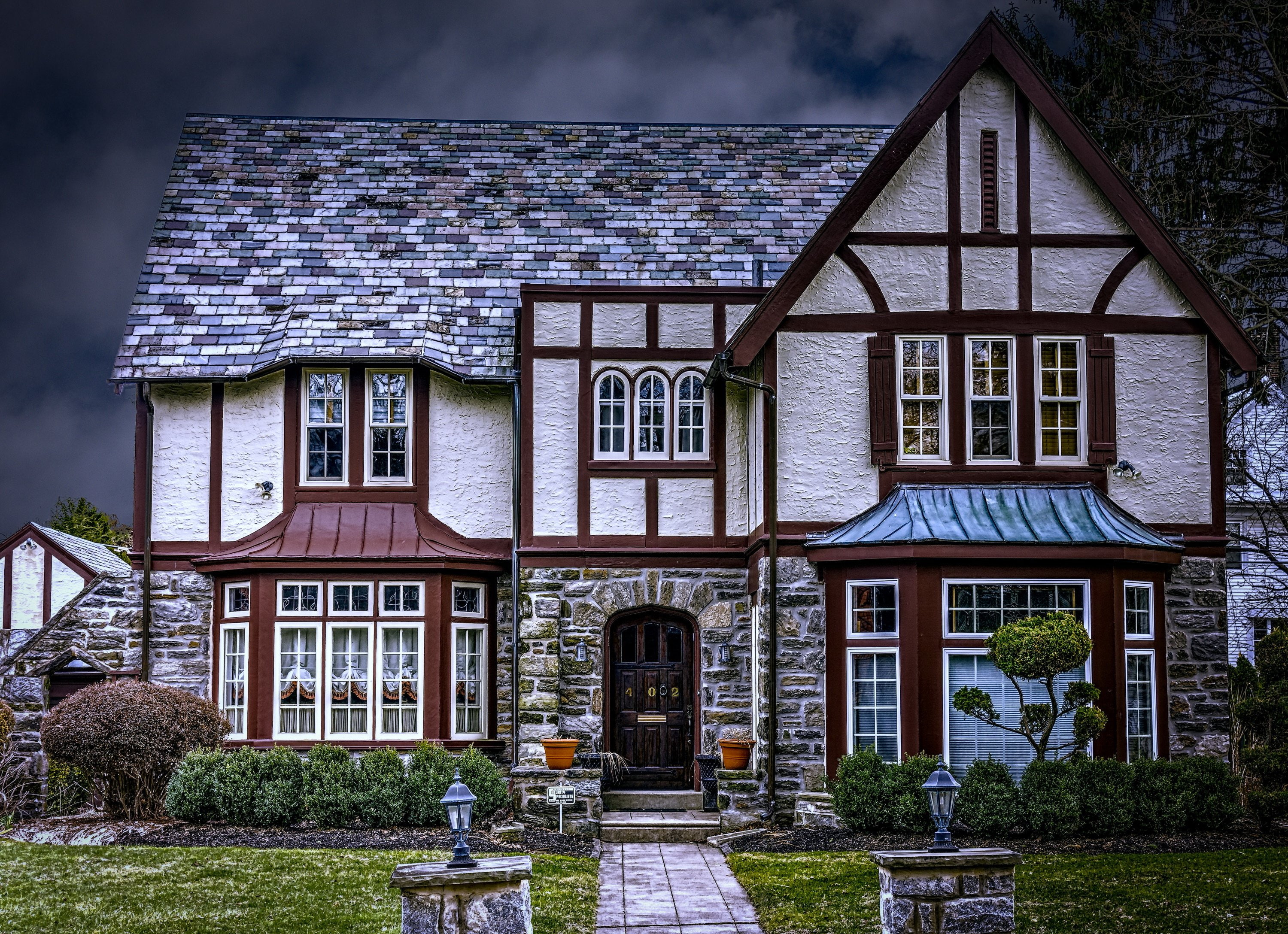 2K, street, tudor, american, cities, usa, landscape, lights, homes, houses, hdr, HD Wallpaper