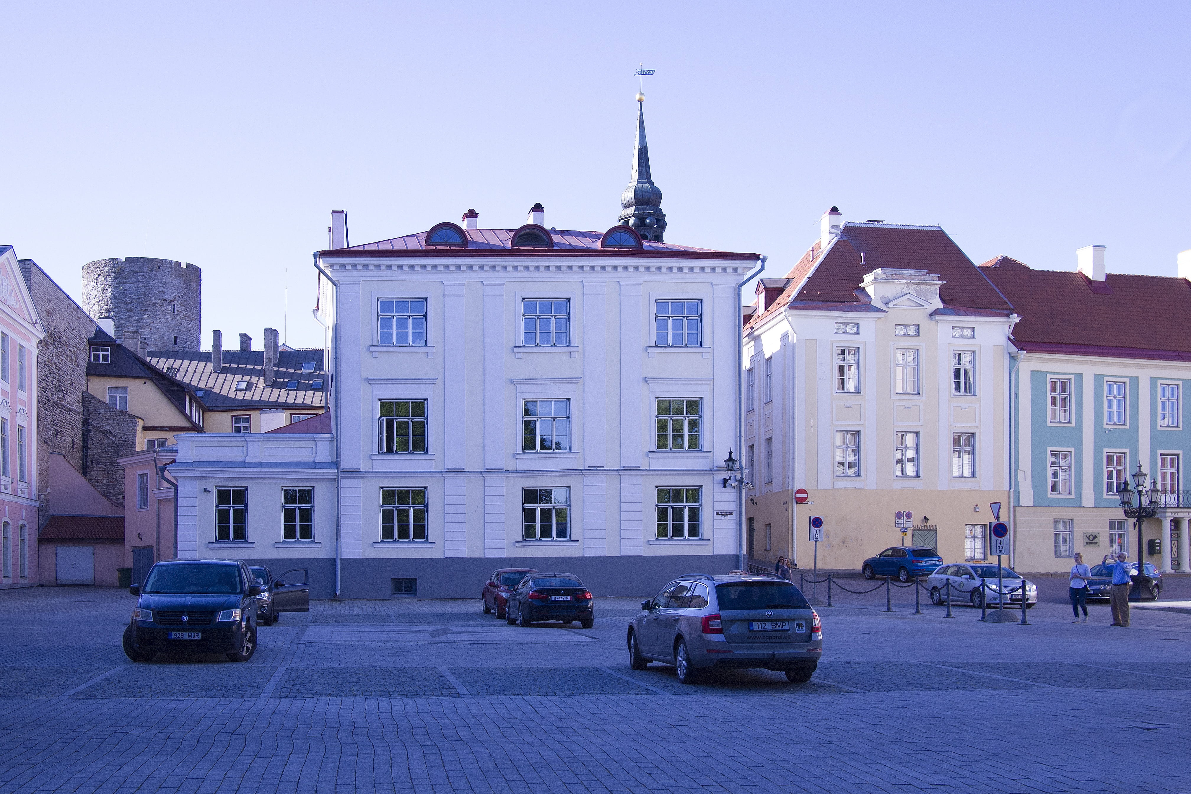 buildings, city trip, road, motor vehicle, colorful, people, building, no people, center, clear sky, car, twilight, blue, tallinn, building exterior, evening, HD Wallpaper