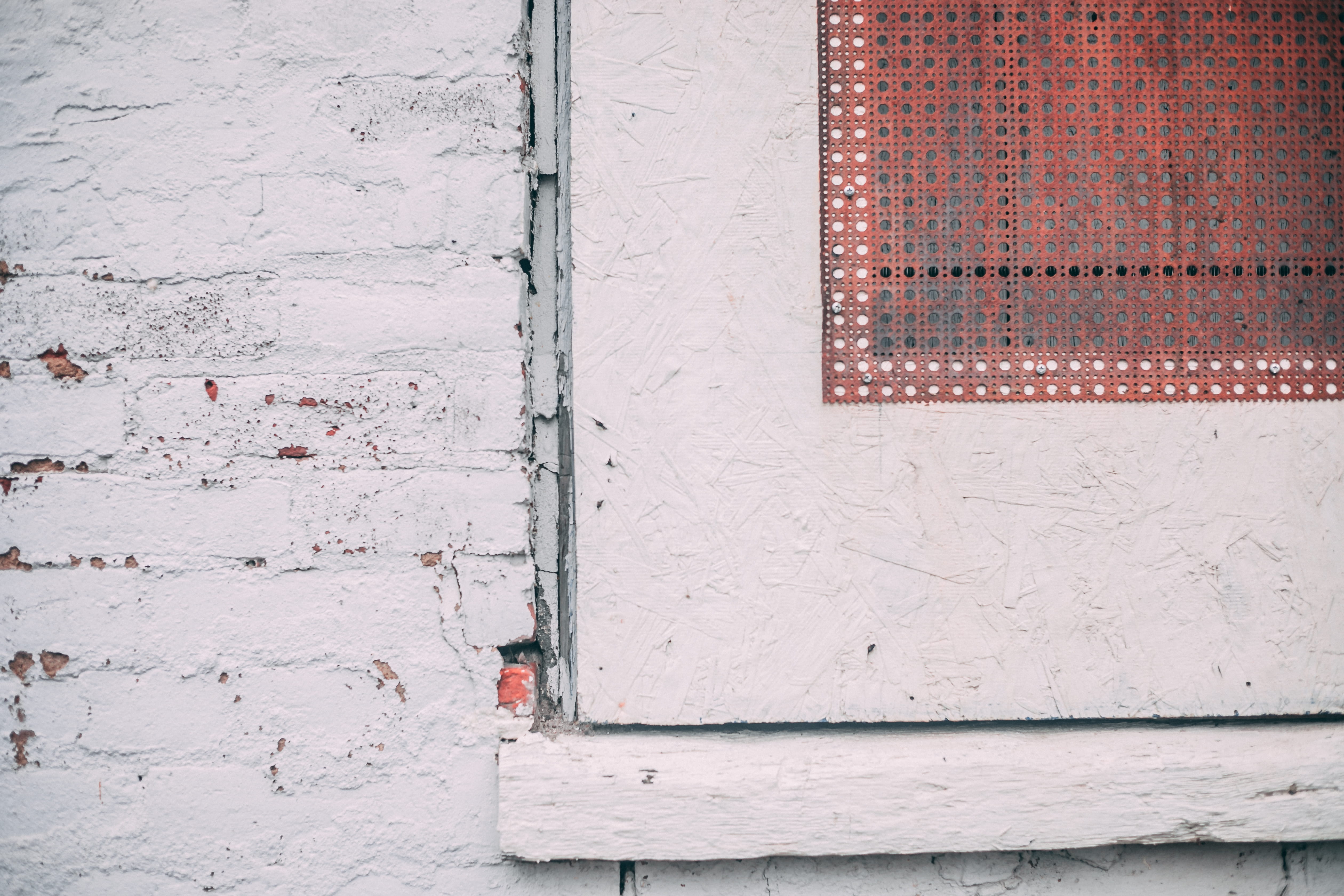 white, pattern, building, wall, architecture, built structure, springfield, 4K, outdoors, old, wall - building feature, white color, full frame, brown, HD Wallpaper