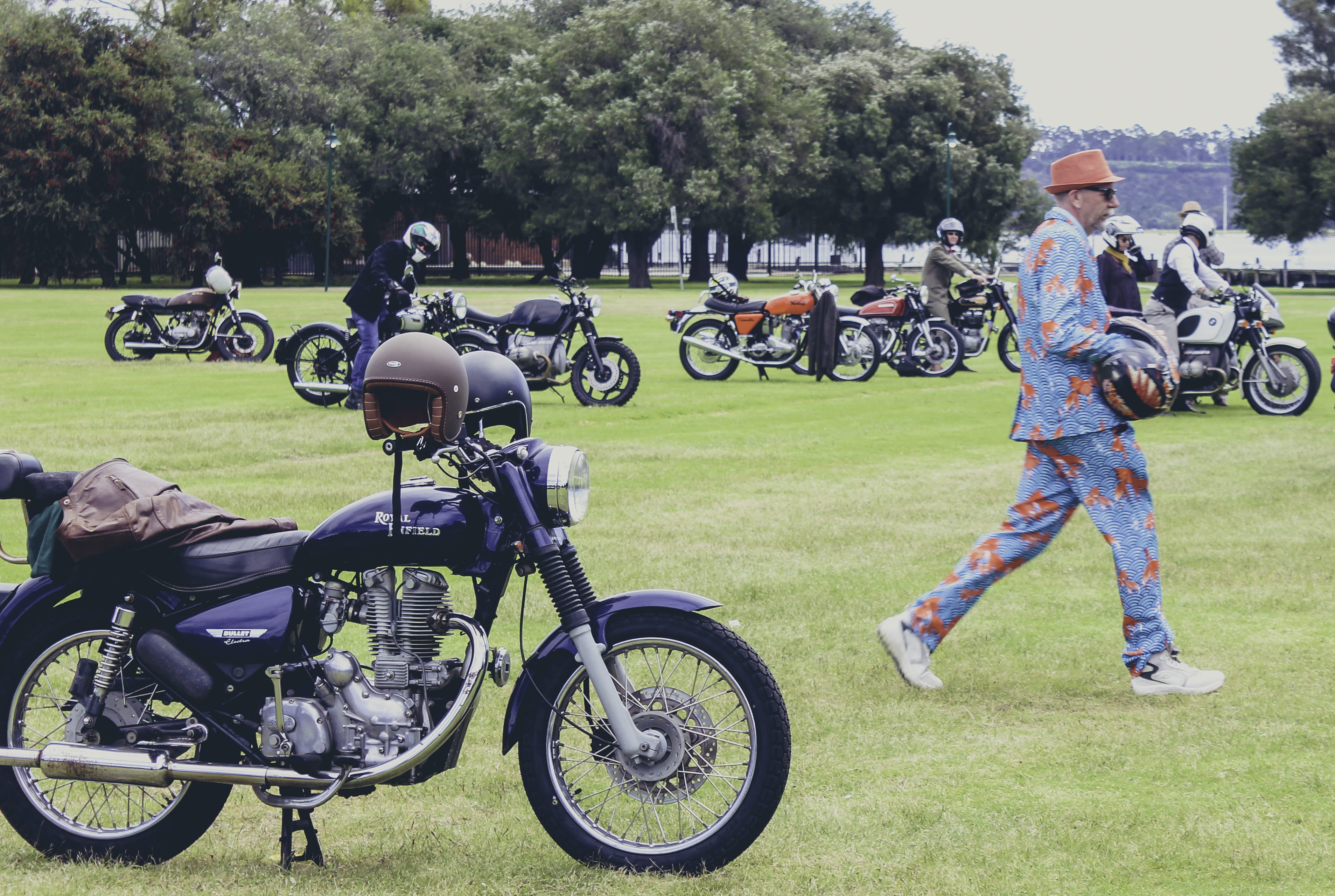 lifestyles, park, day, full length, people, helmet, sport, nature, trees, landscape, 2K, bikes, men, riding, real people, motorcycle, young adult, man, HD Wallpaper