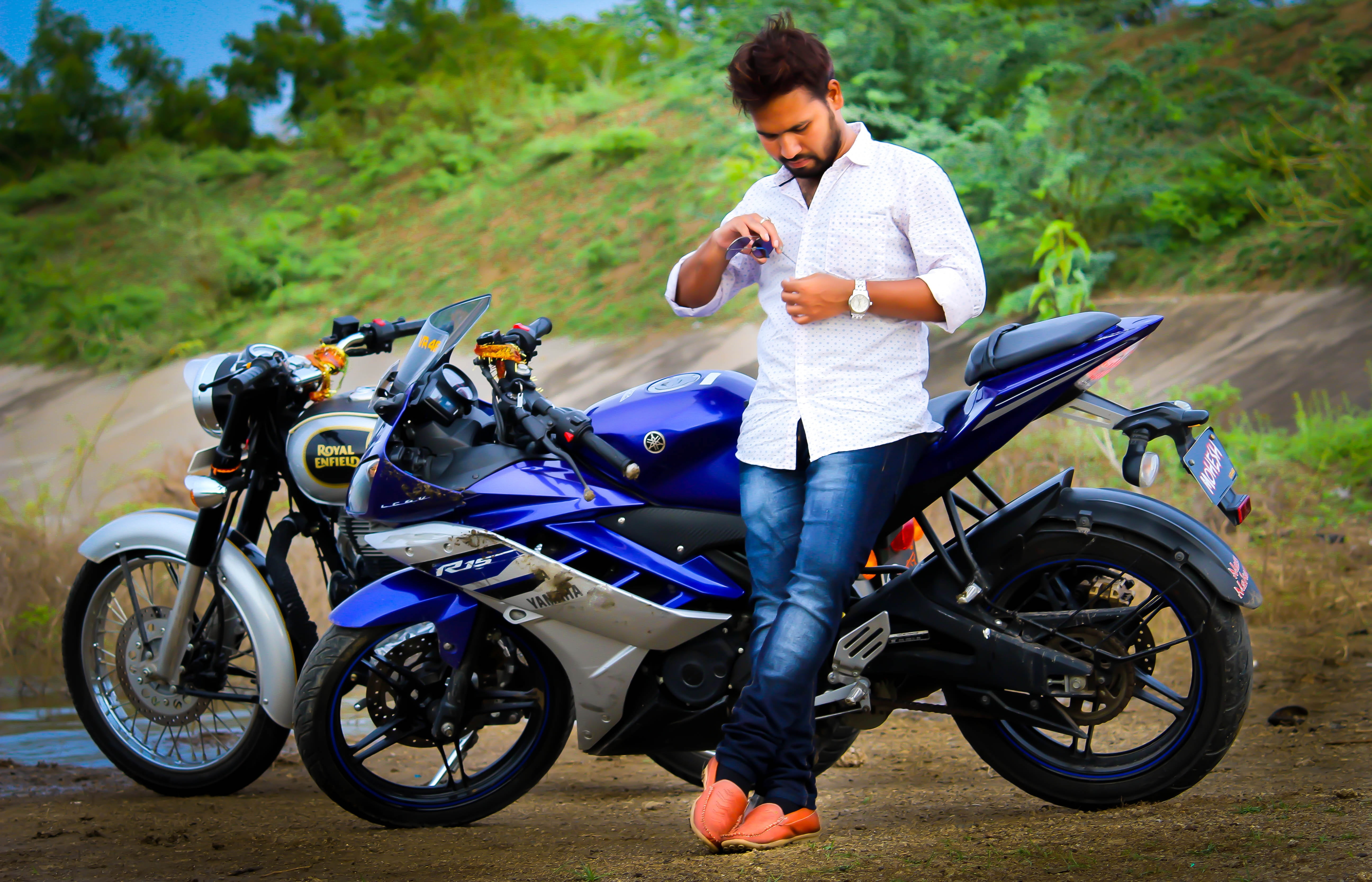 transportation, yamaha, bullet, 5K, mode of transportation, road, lost, ride, crash helmet, one person, outdoors, young adult, sunglasses, full length, HD Wallpaper