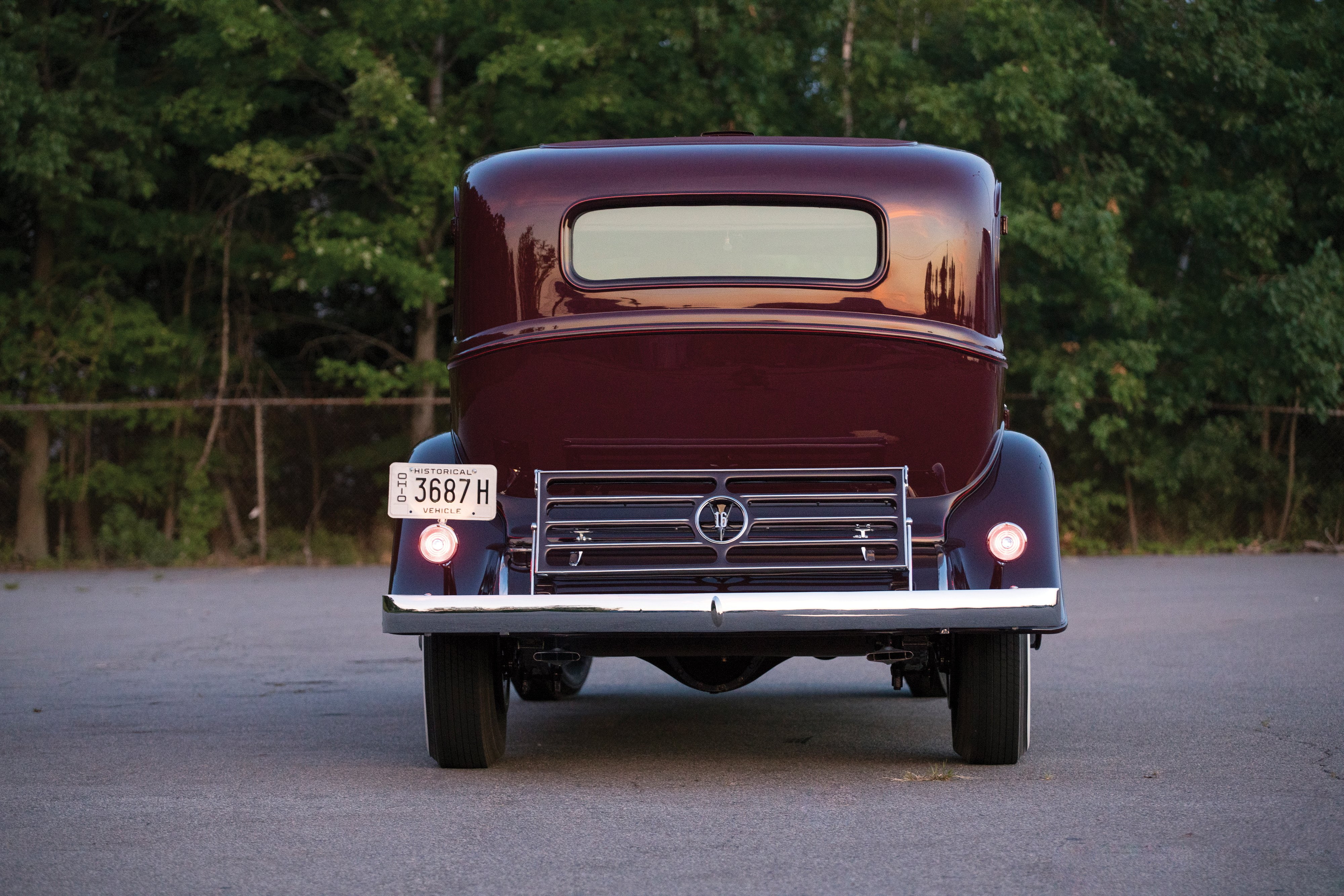 v16, 1932, 4K, classic, cadillac, 5-passenger, 452-b, fleetwood, cars, sedan, HD Wallpaper