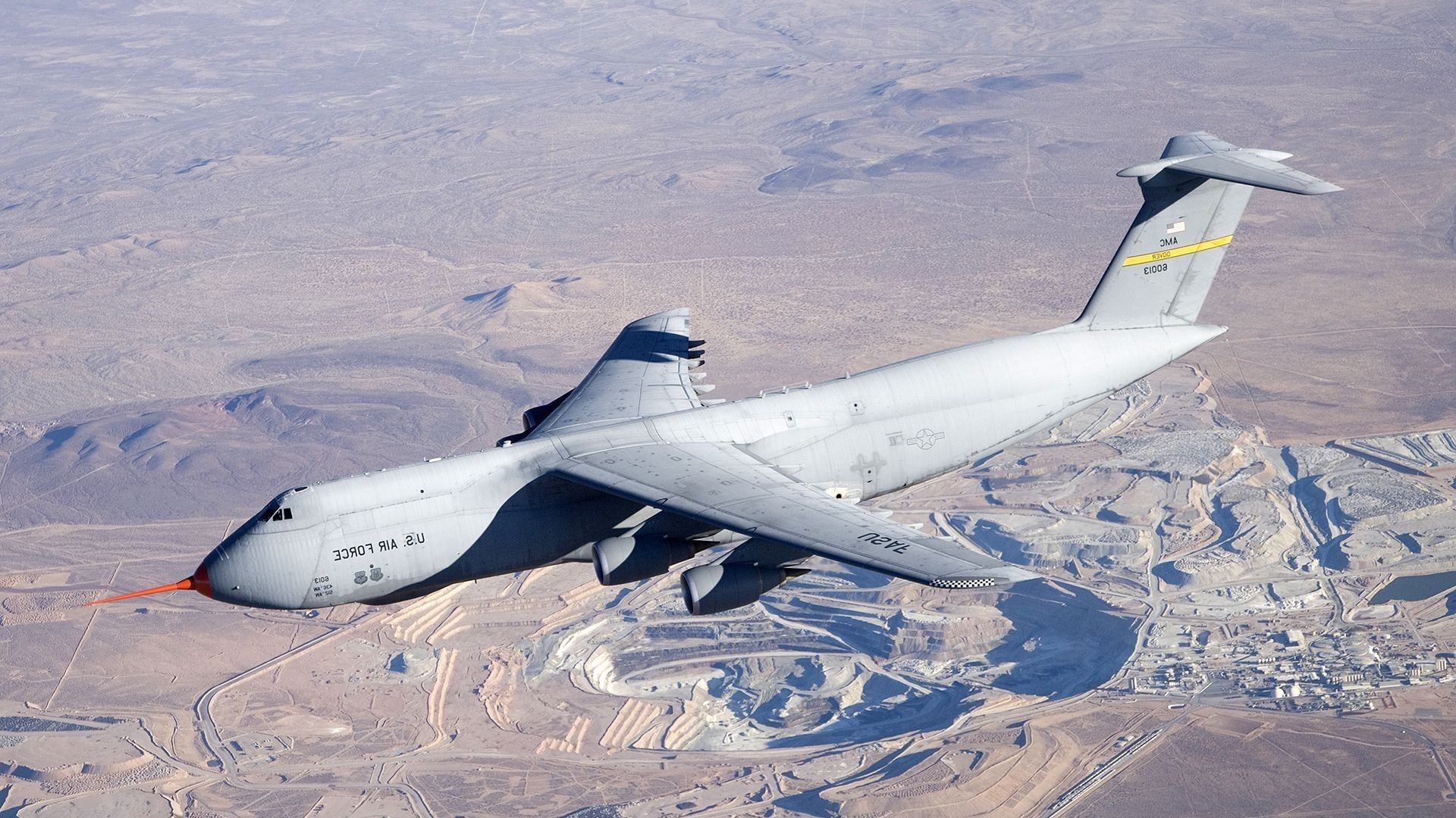 flying, single object, environment, air force, airplane, air vehicle, transportation, mode of transportation, aerospace industry, aircraft lockheed c 5 galaxy, HD Wallpaper