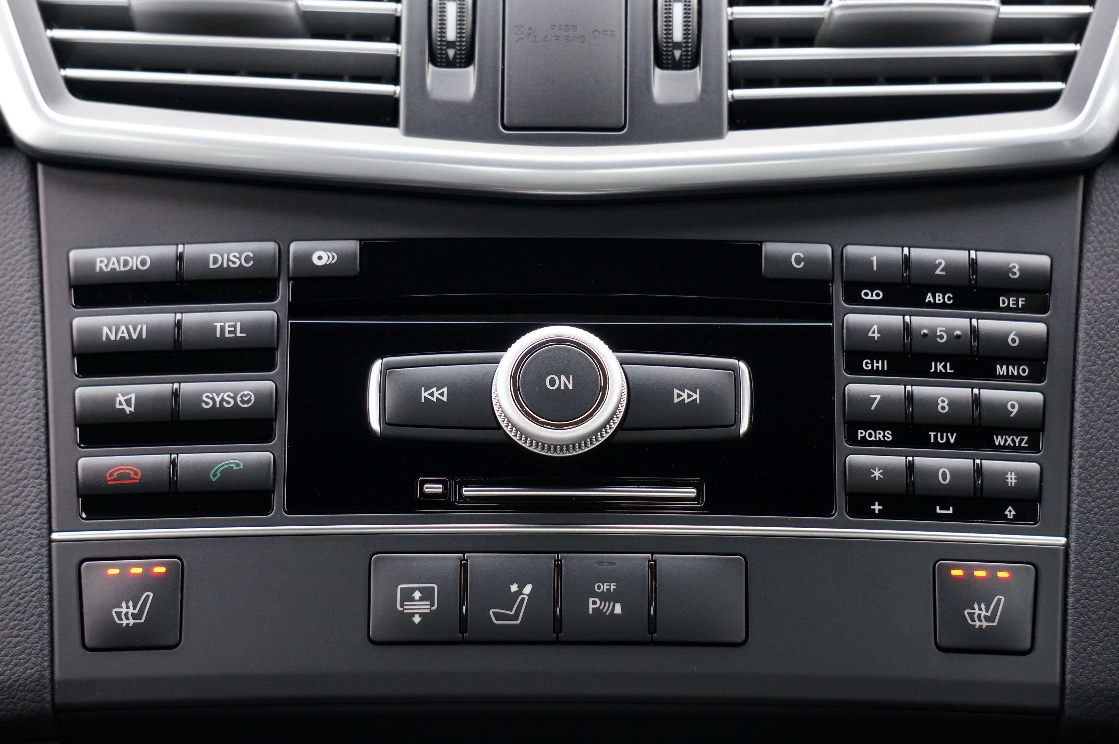 technology, modern, gear, speed, leather, seat, luxury, music, keypad, automobile, control, radio, steering, electrical equipment, panel, light, auto, drive, HD Wallpaper