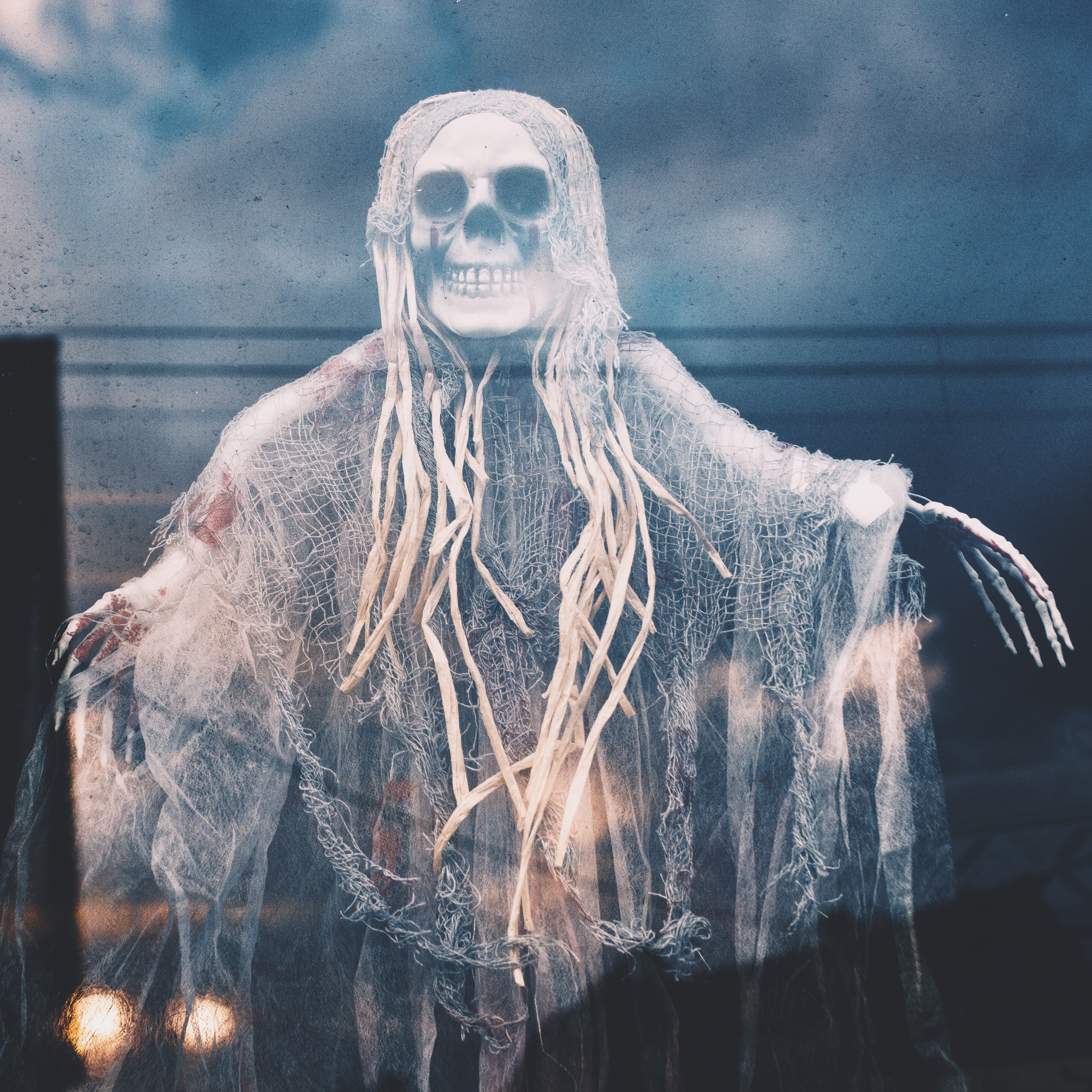 human representation, architecture, representation, male likeness, halloween, monster, human skeleton, illustration, horror, day, front view, statue, screengrab, Phone HD Wallpaper