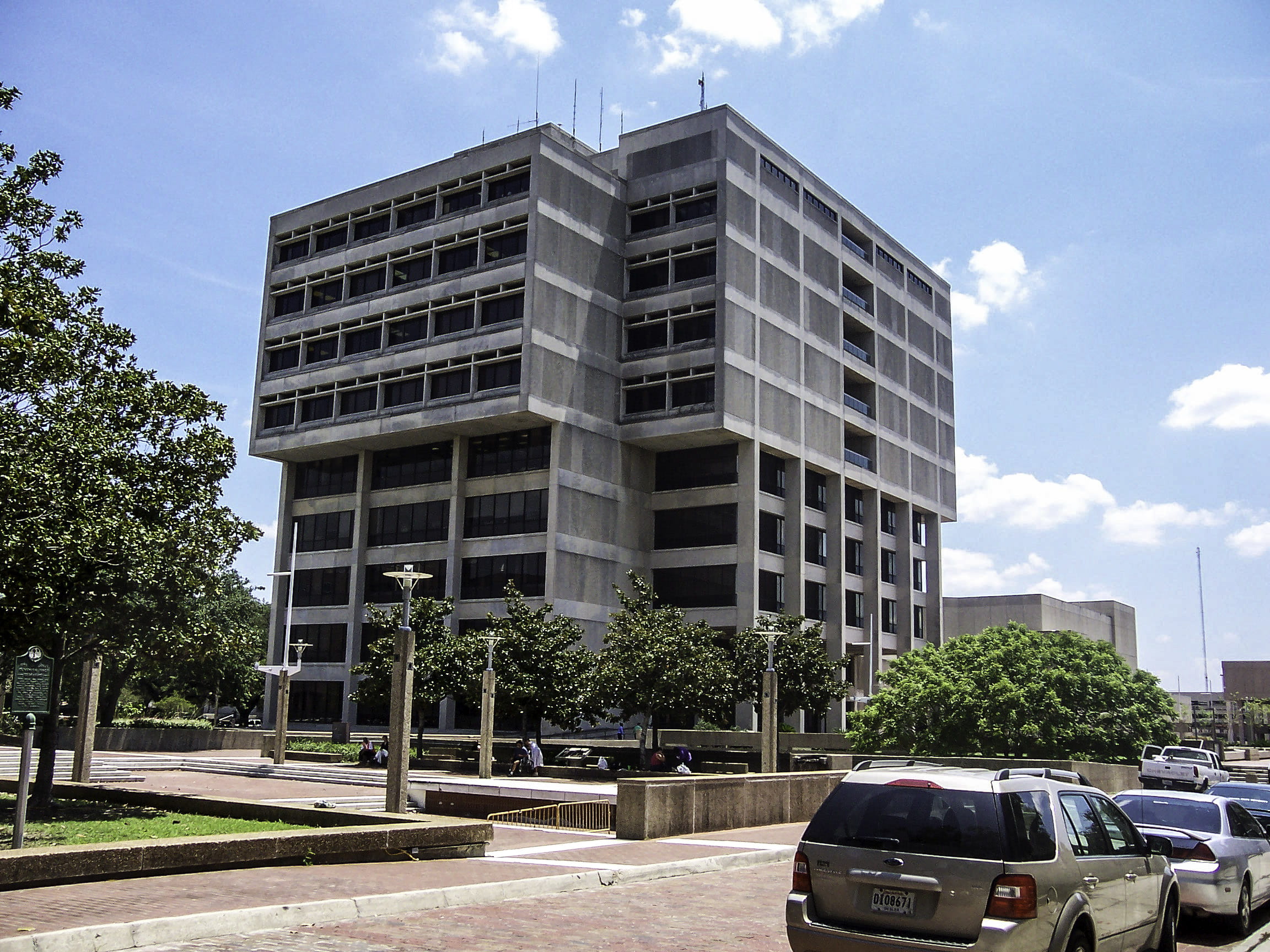 mode of transportation, office building exterior, public domain, plant, 1080P, United States, no people, tower, office, cloud - sky, photos, nature, motor vehicle, HD Wallpaper