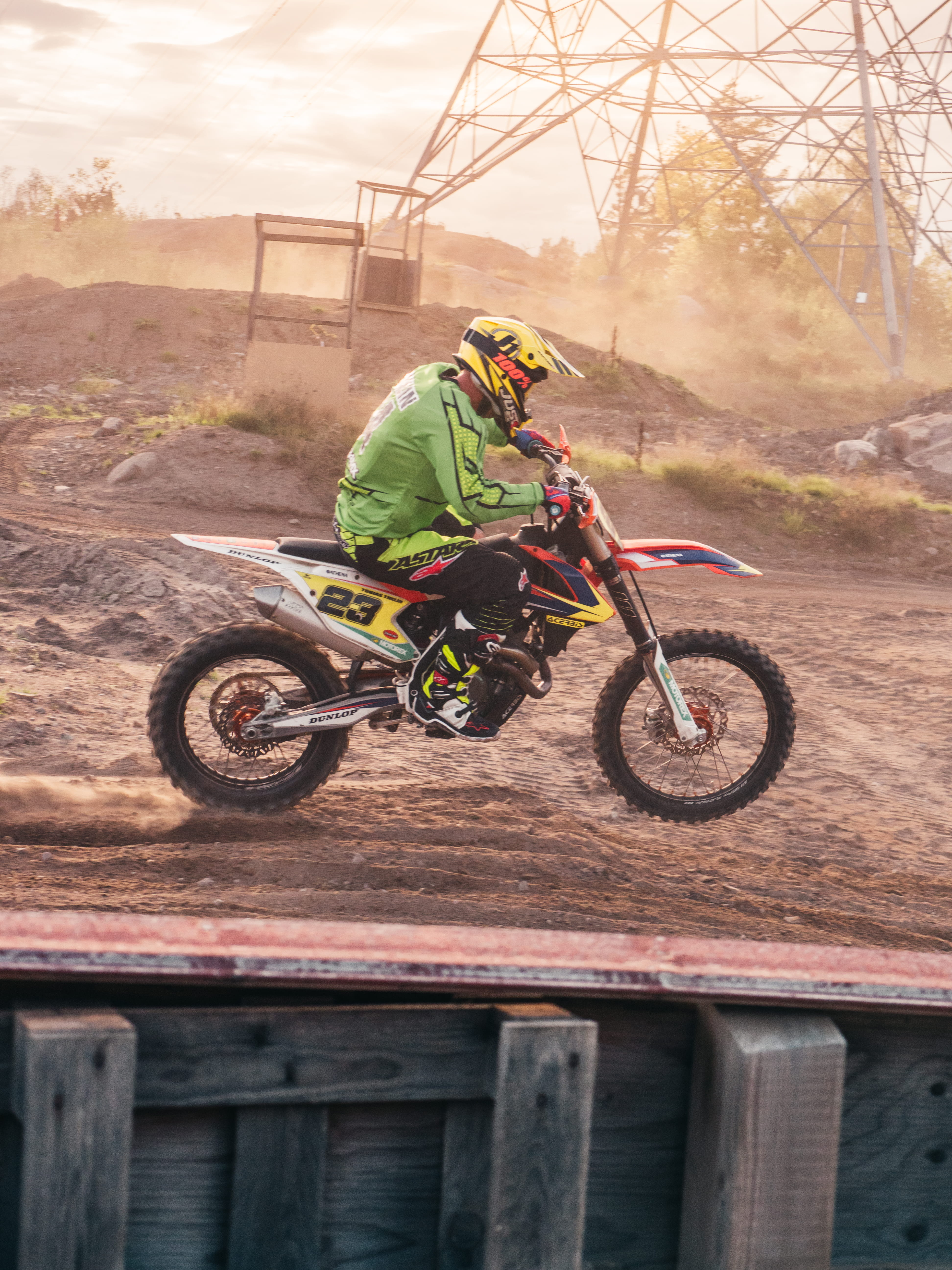 motor, danger, extreme sports, motocross, adventure, outdoors, dirt road, motion, motor bike, dirt bike, skill, sport, day, transportation, nature, headwear, Phone HD Wallpaper