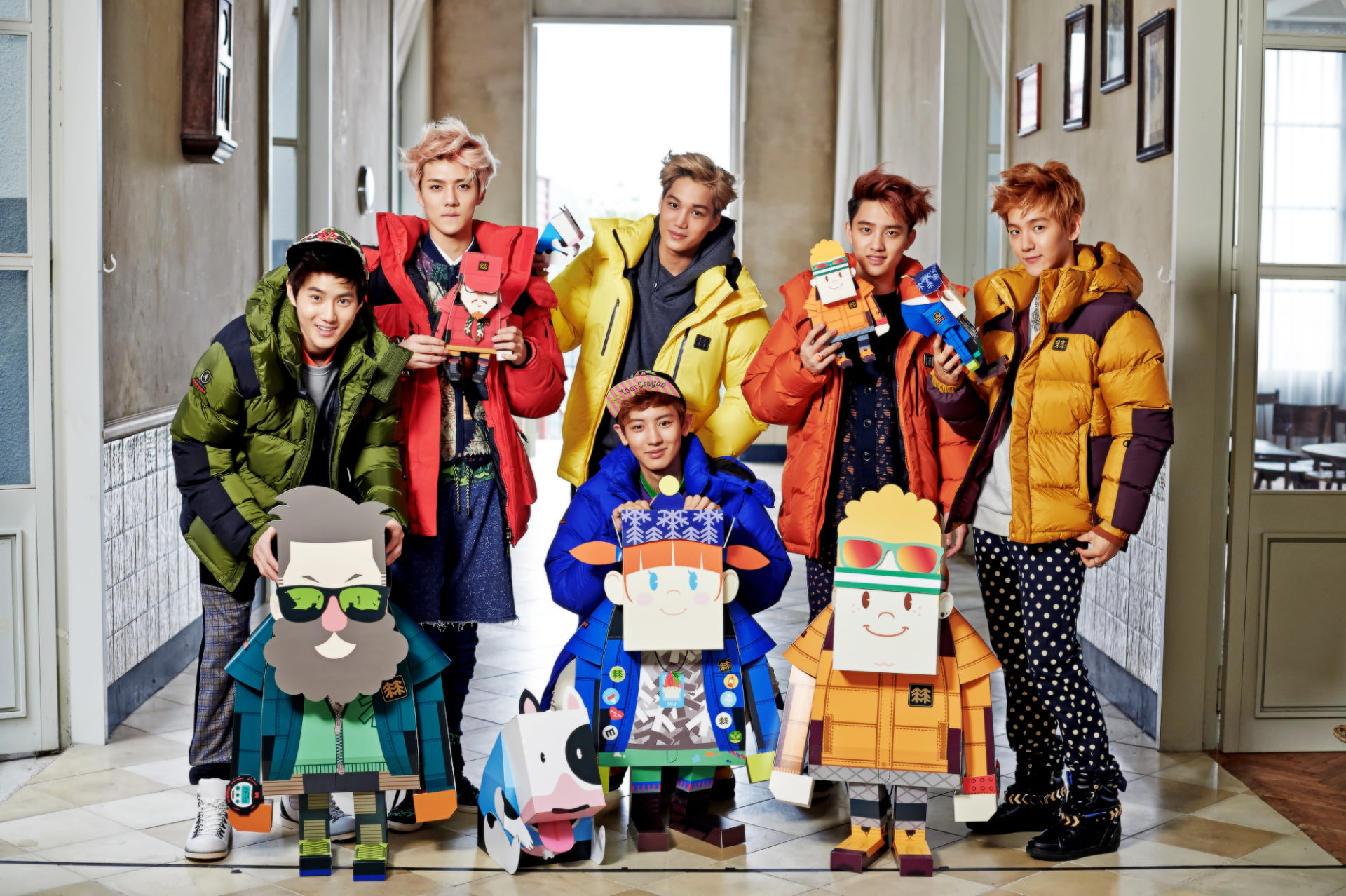 real people, medium group of people, mature adult, Exo, males, togetherness, Band (Music), looking at camera, young adult, women, men, childhood, 1080P, HD Wallpaper