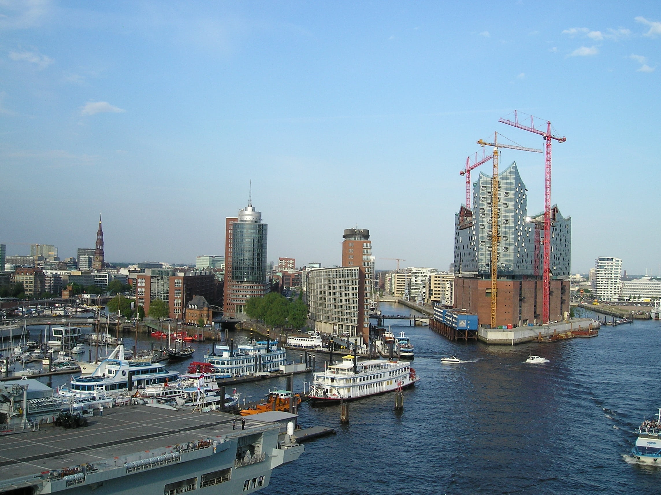 urban skyline, cityscape, tall - high, elbe philharmonic hall, 1080P, water, nautical Vessel, office, sky, skyscraper, modern, built structure, build, HD Wallpaper