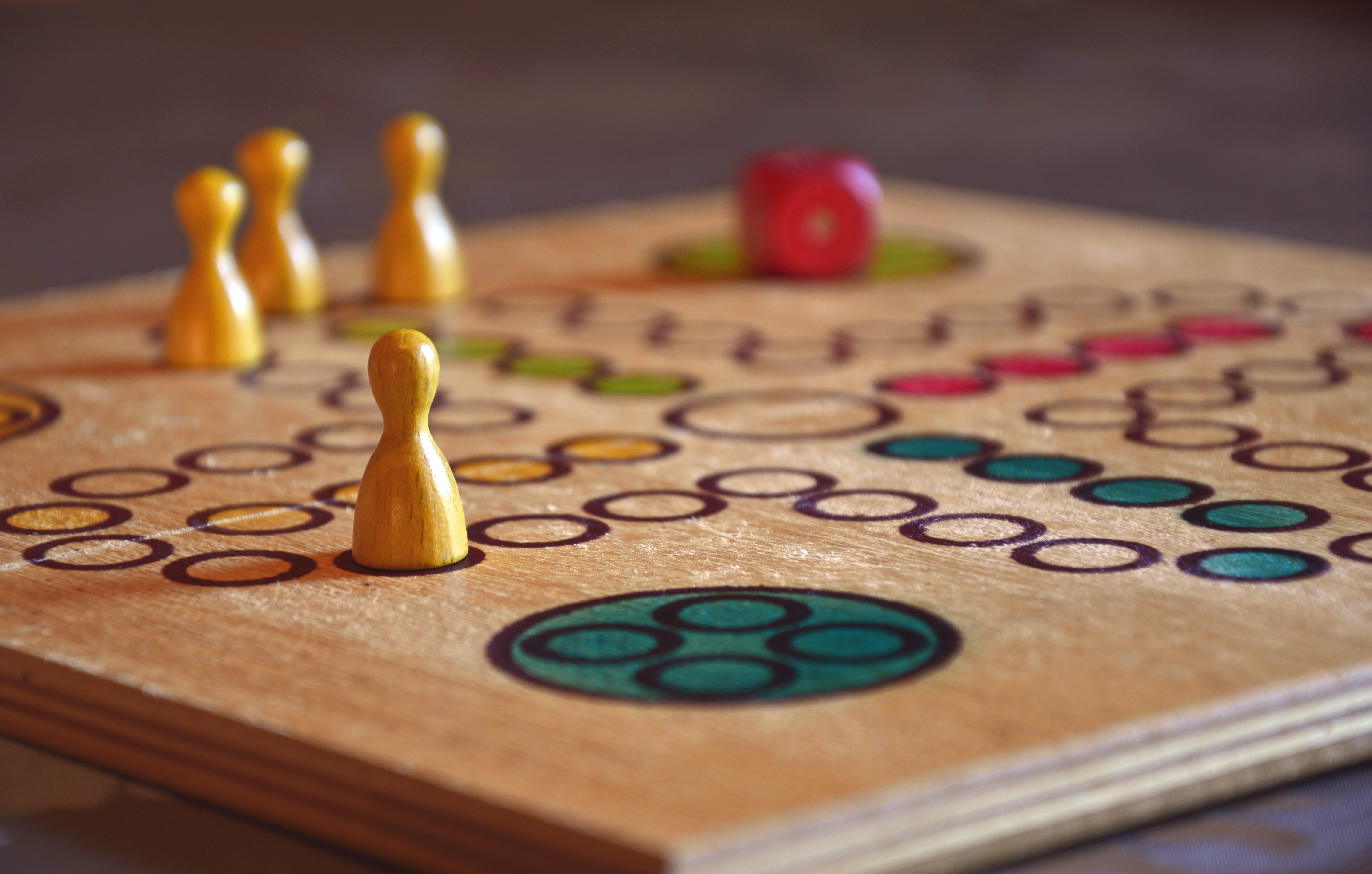 chess piece, 5K, selective focus, economy, no people, figures, coin, wood - material, human dont be angry, close-up, competition, business, game characters, HD Wallpaper